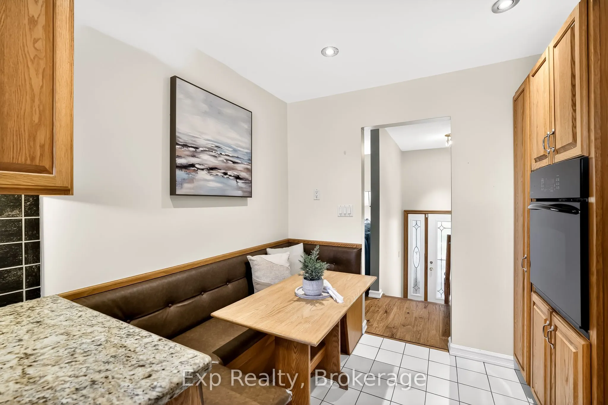 1175 Lakeshore Road