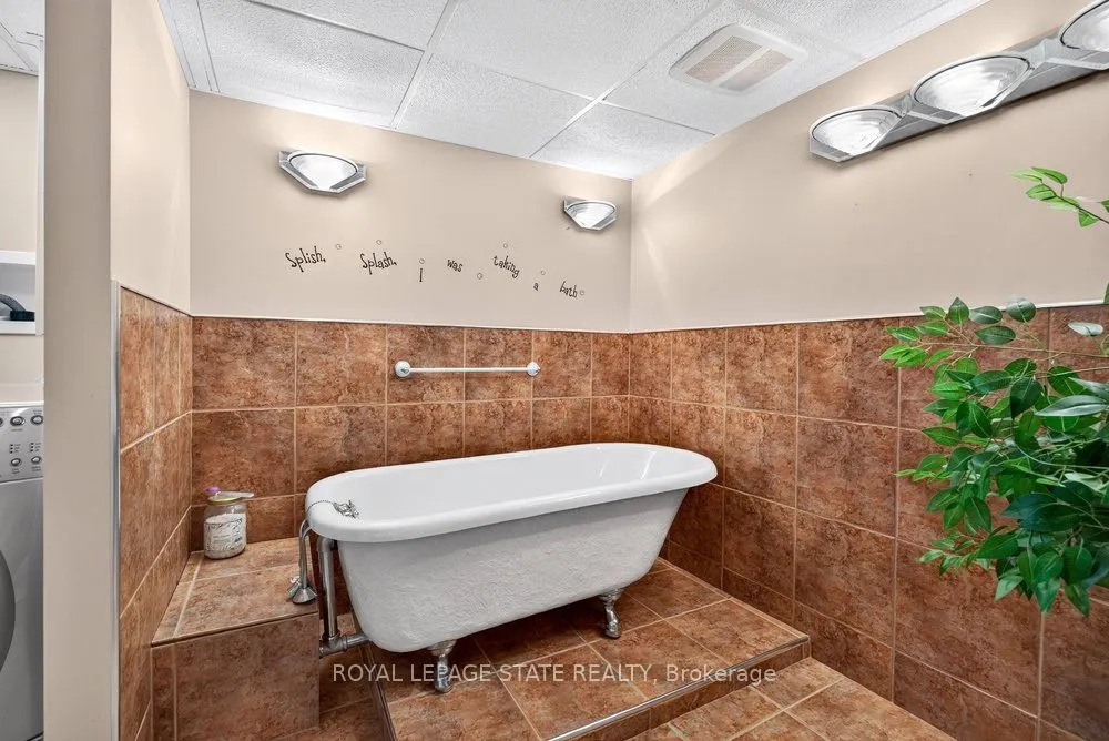 102 Birchlawn Drive