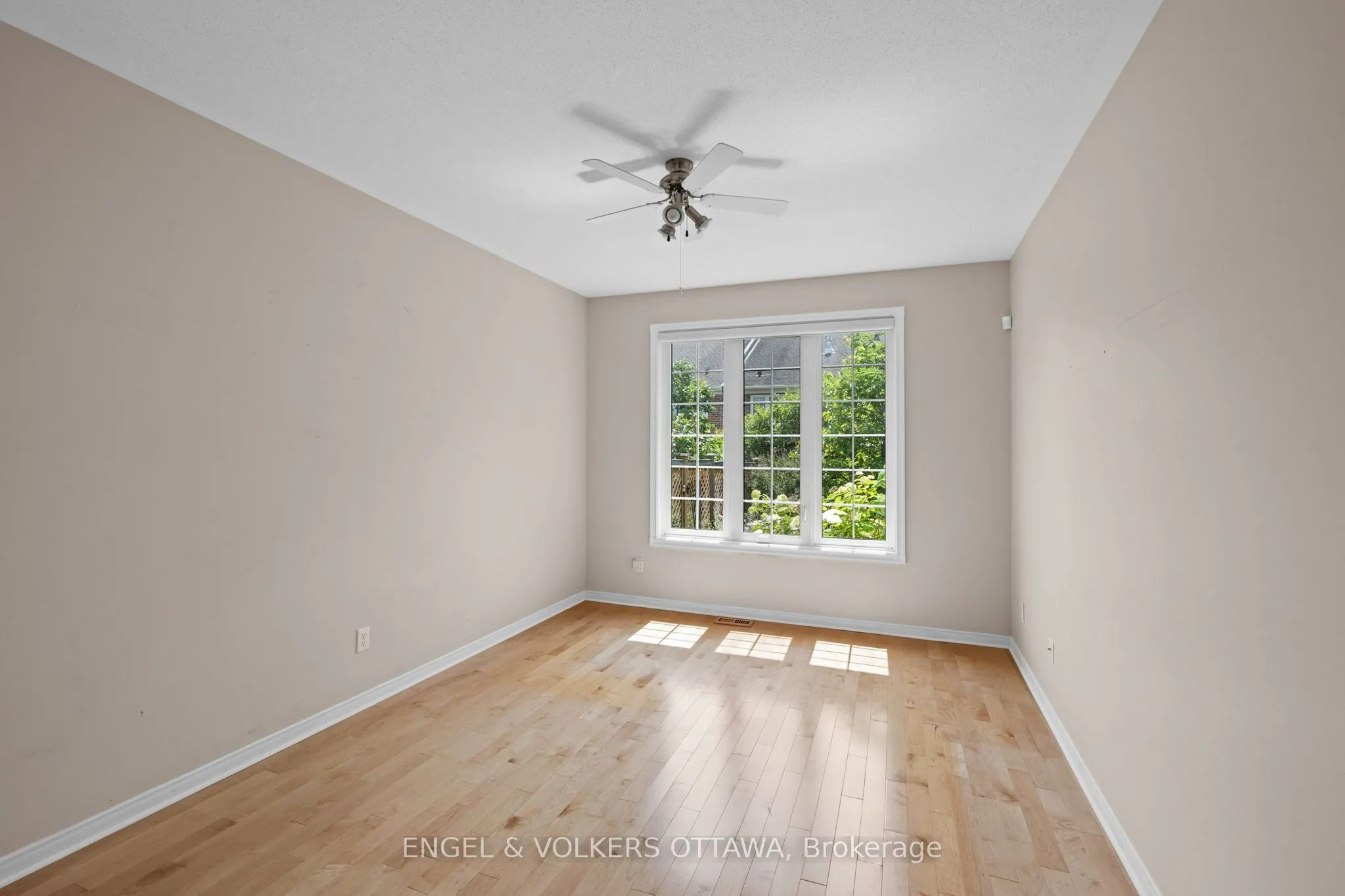 205 Cairnsmore Circle