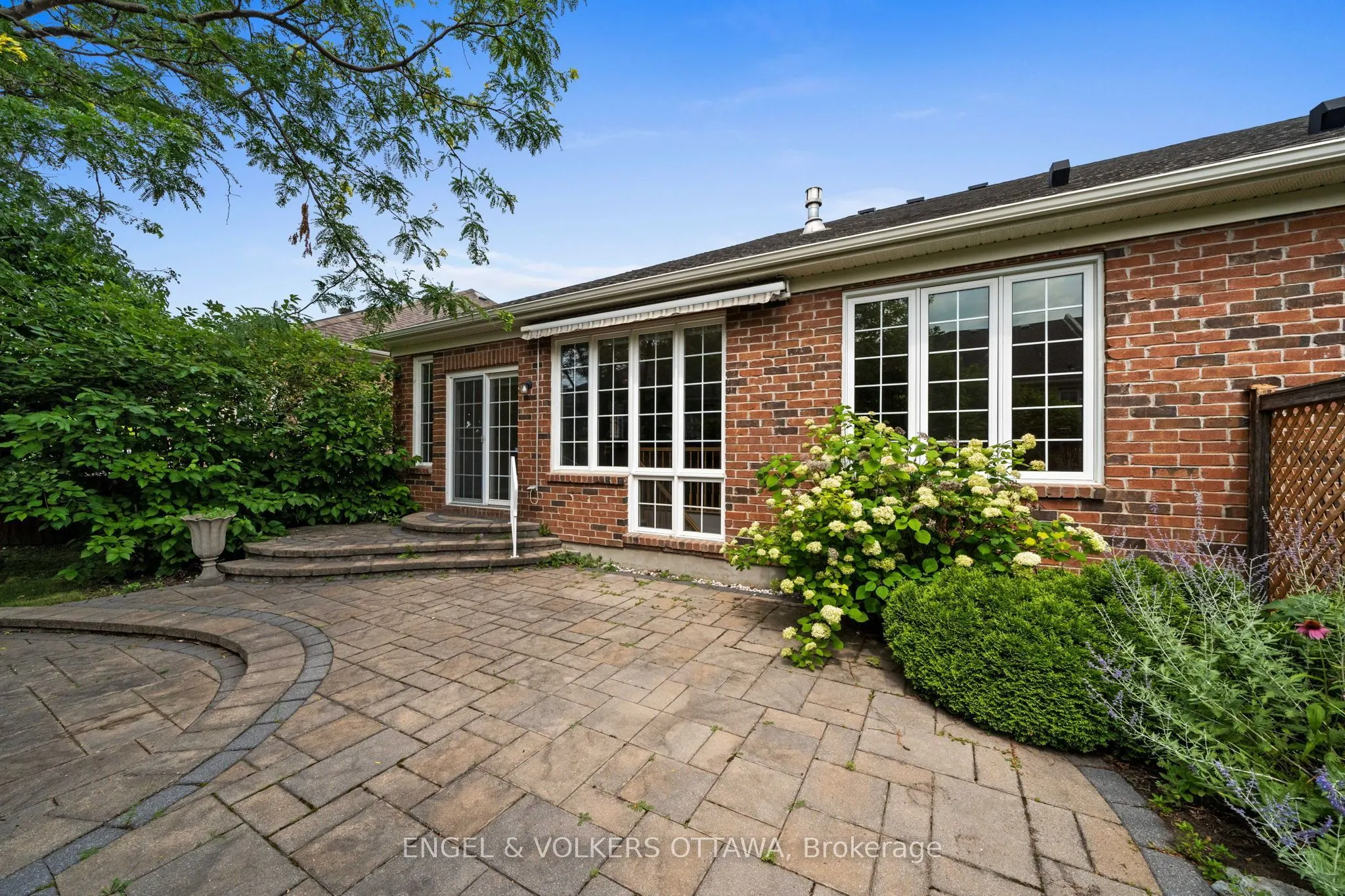 205 Cairnsmore Circle