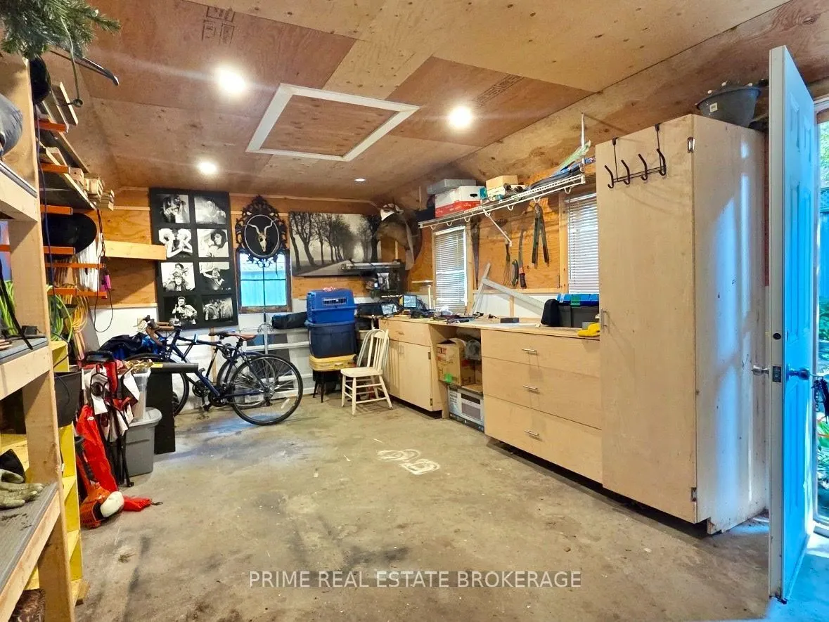 586 Cheapside Street