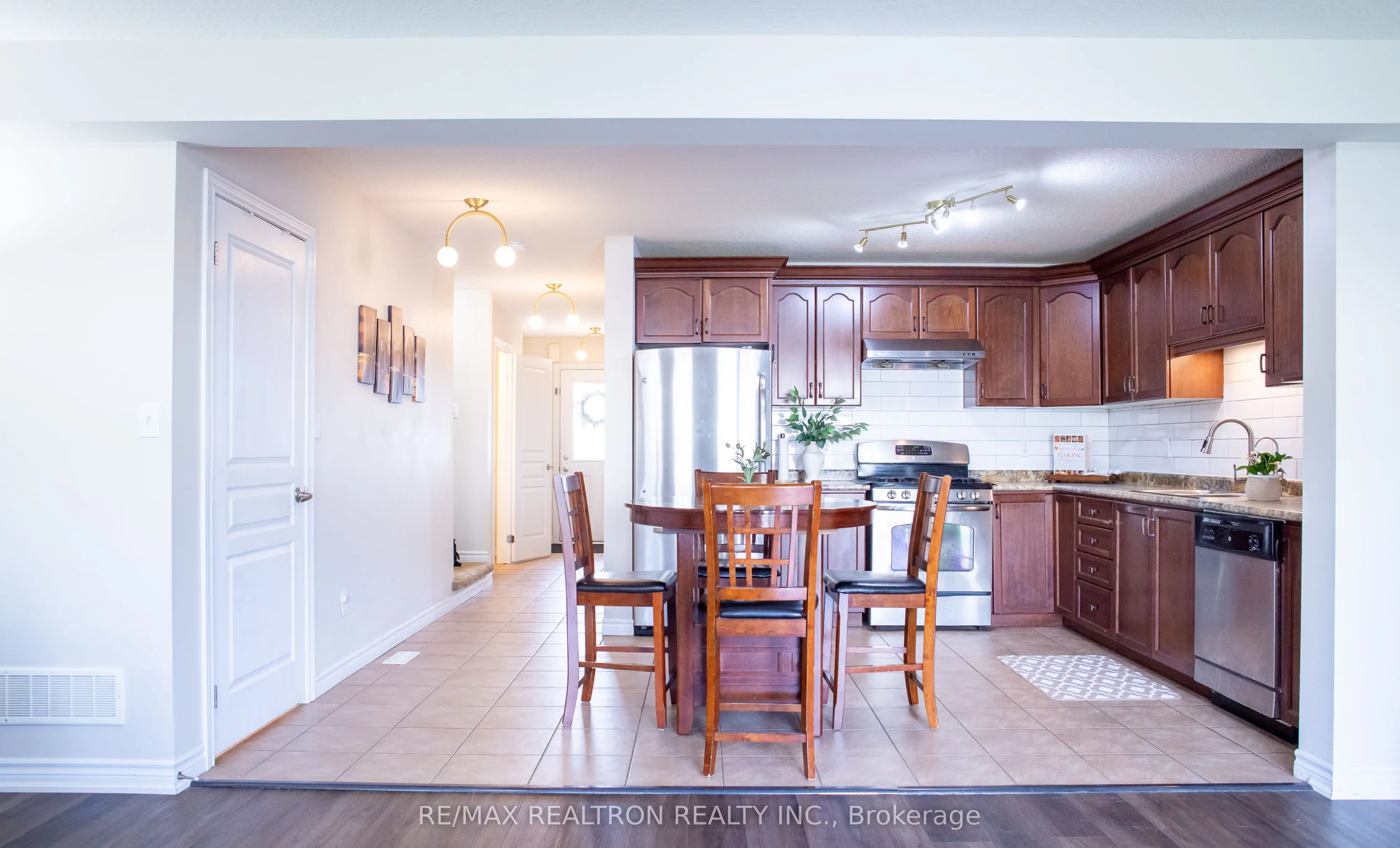 130 Simmonds Drive