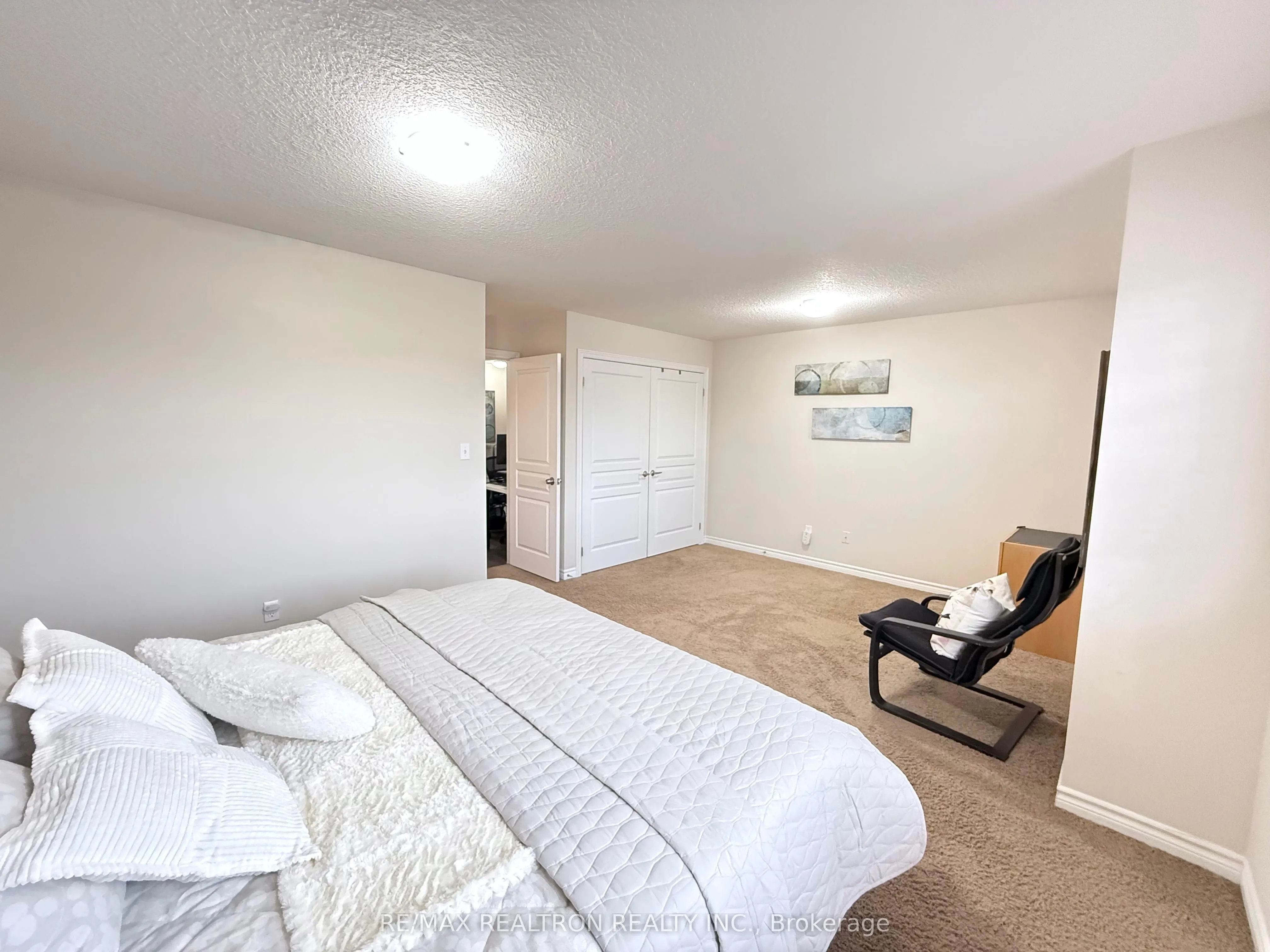 130 Simmonds Drive