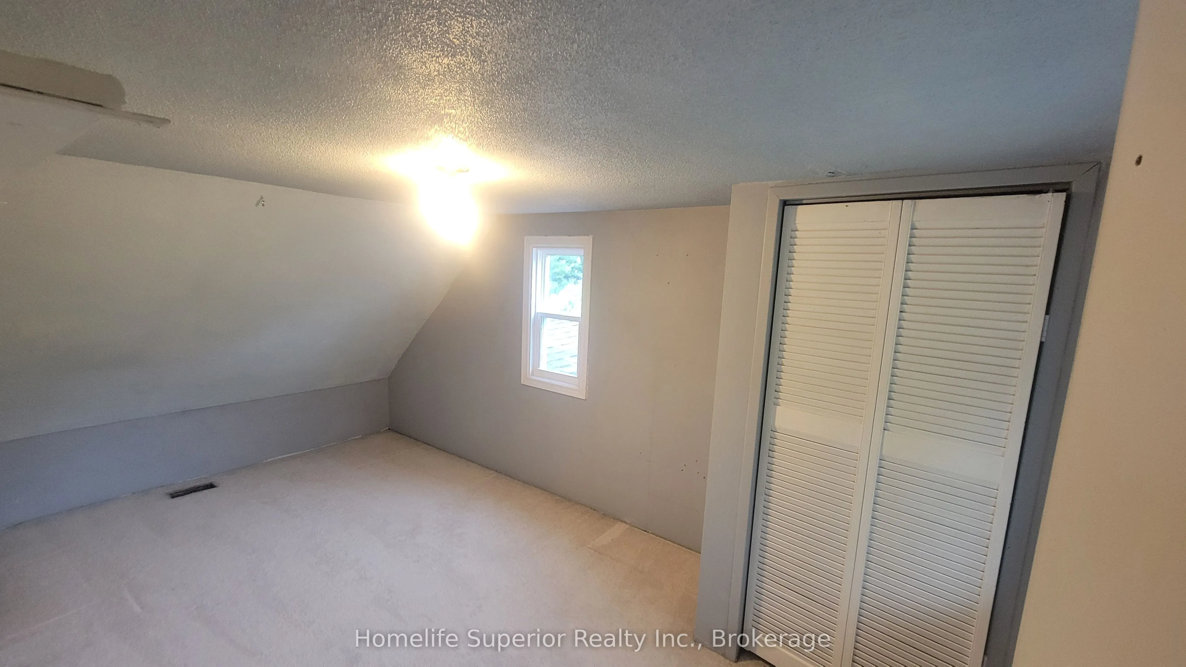2632 Dummer Asphodel Road