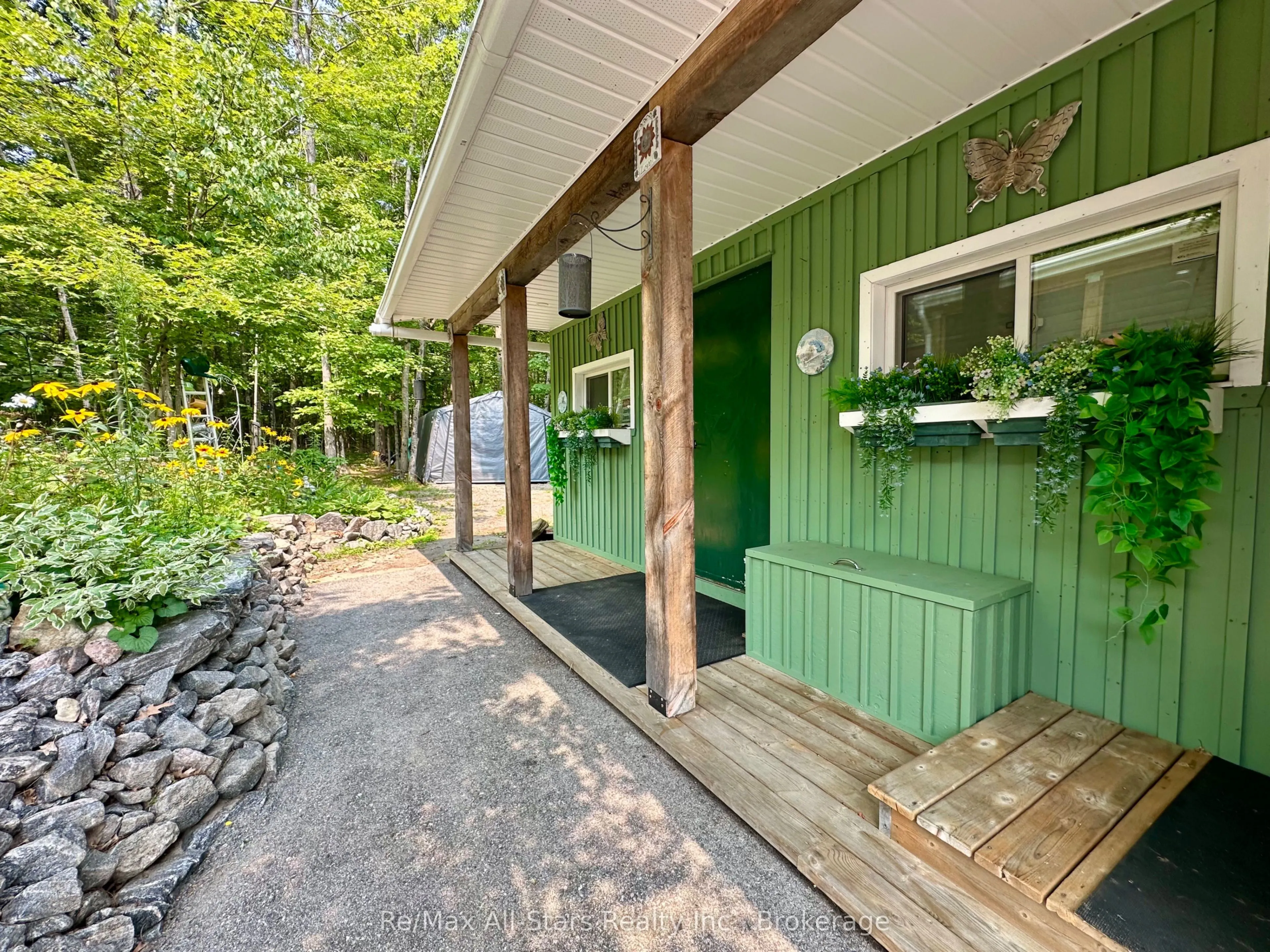 1007 Racoon Road #129