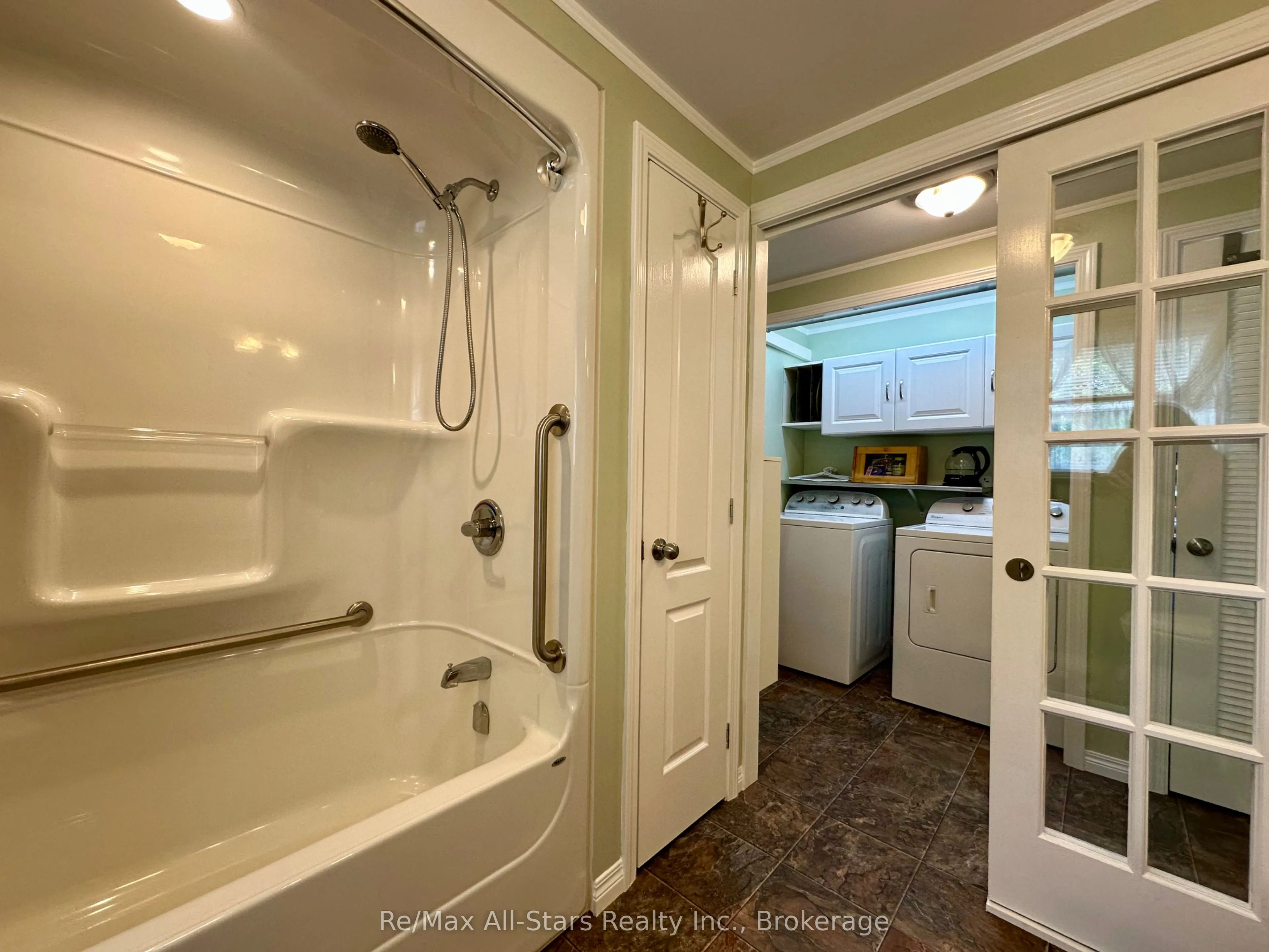 1007 Racoon Road #129
