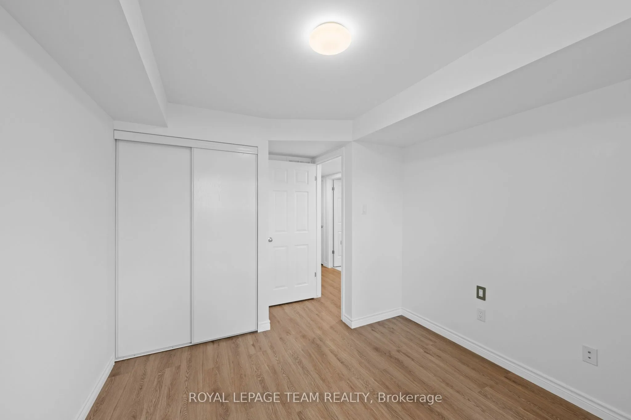 313 Cresthaven Drive #2