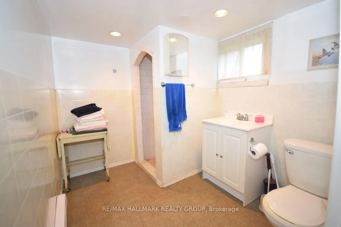 567 Gladstone Avenue