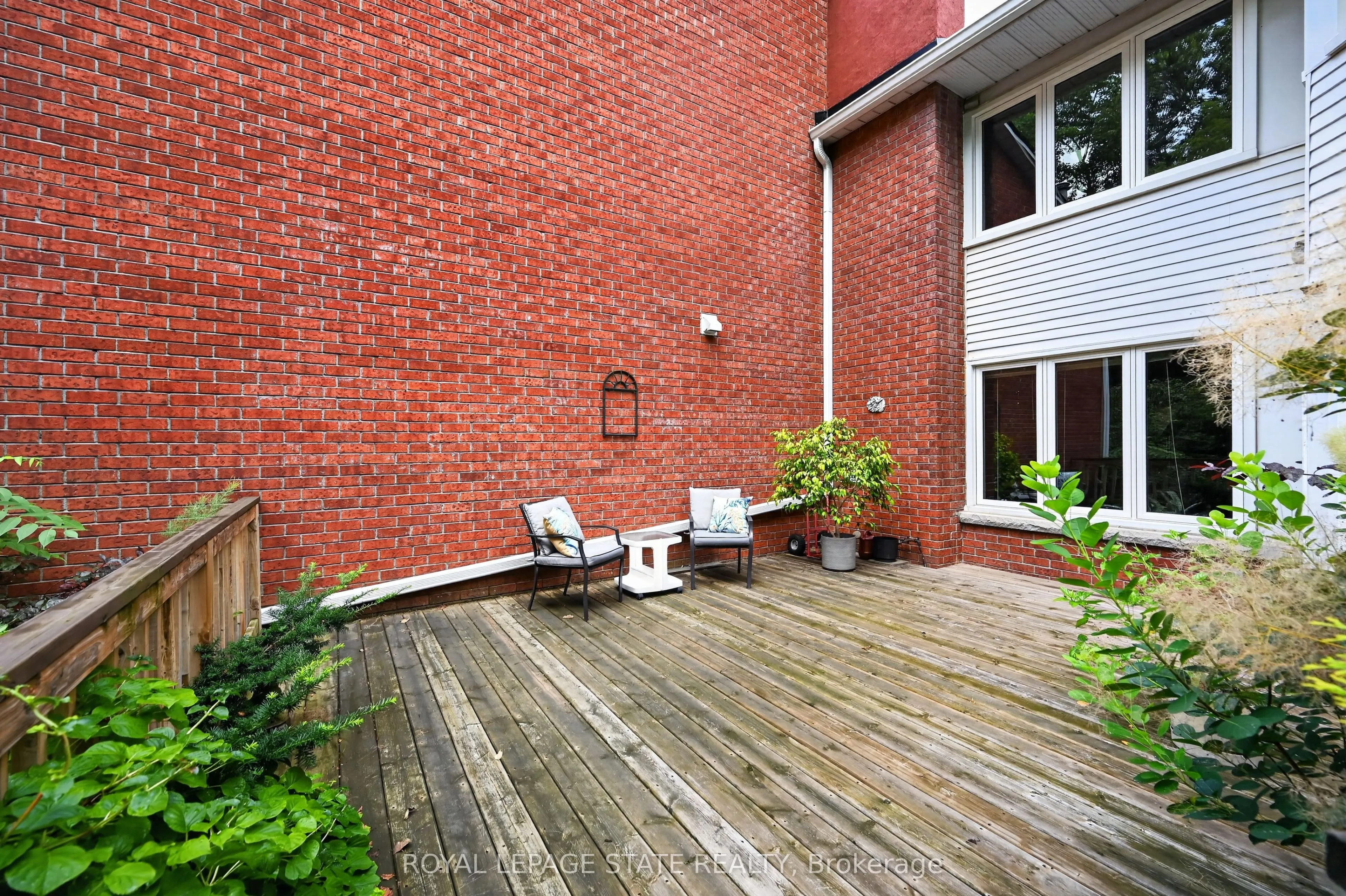 151 Mcniven Road #11