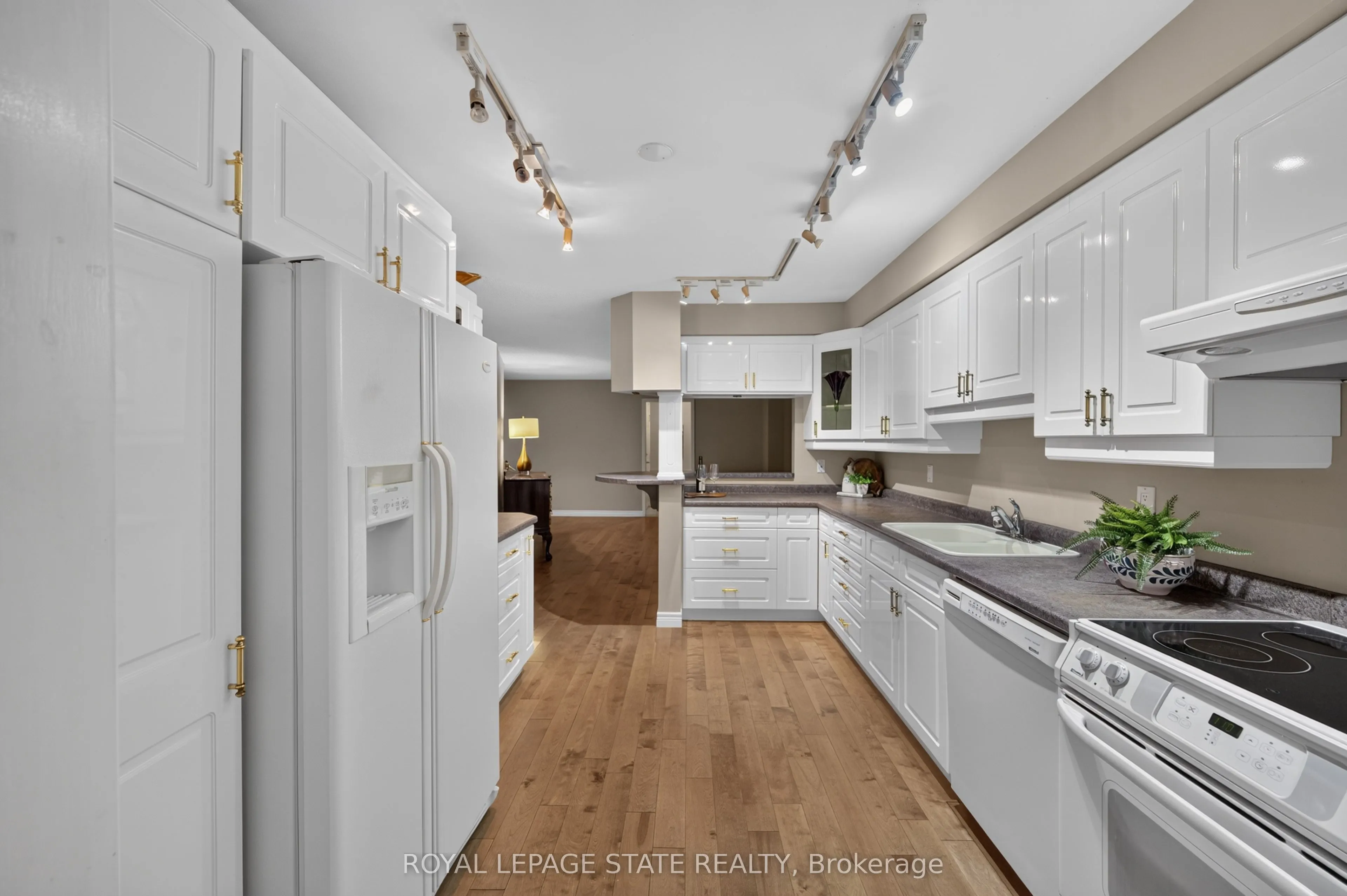 151 Mcniven Road #11