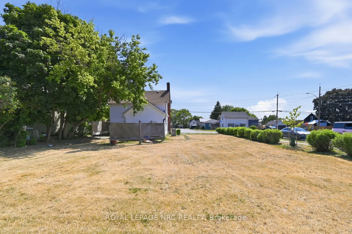 592 Fielden Avenue