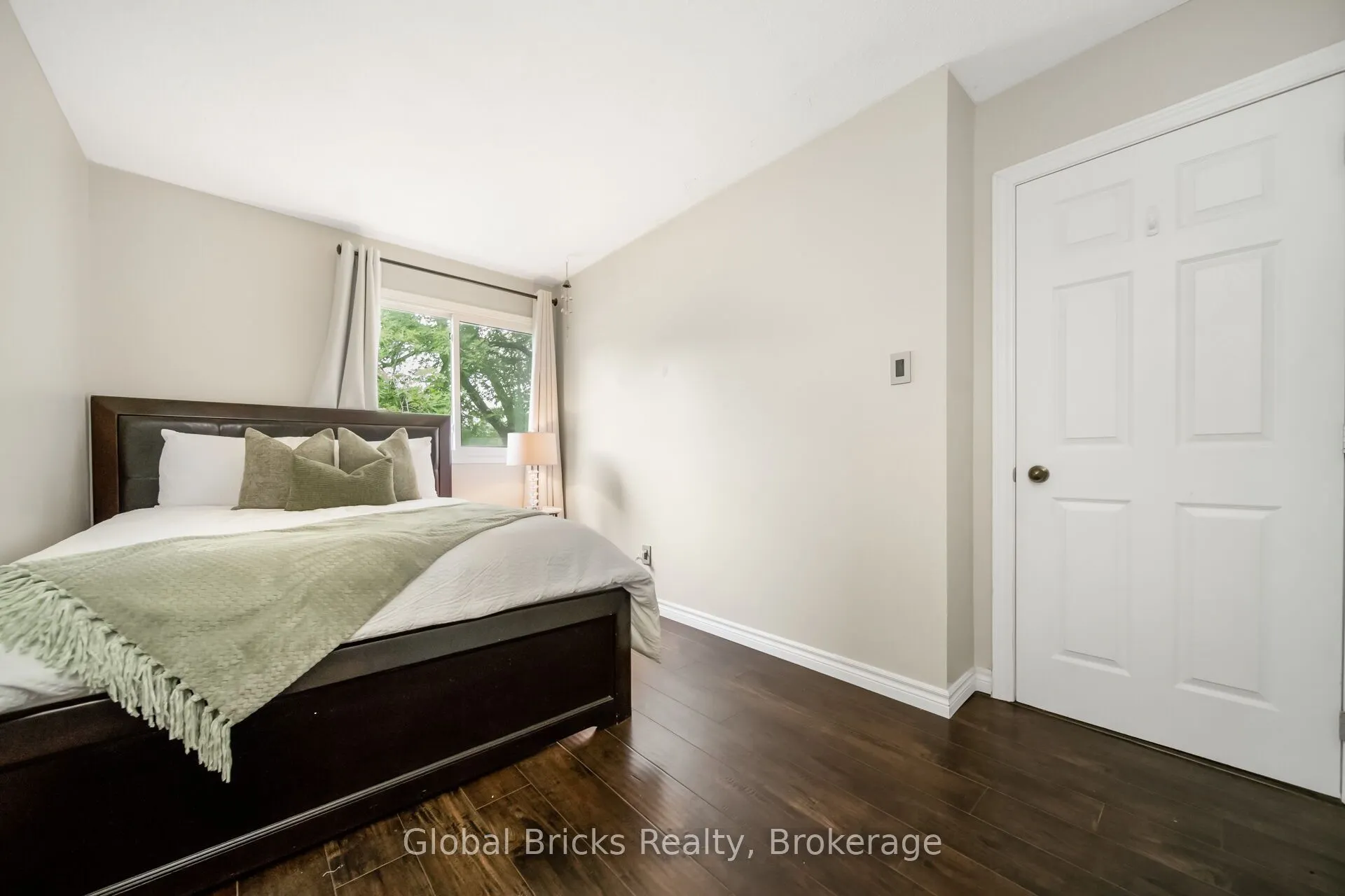 15 Green Valley Drive #27