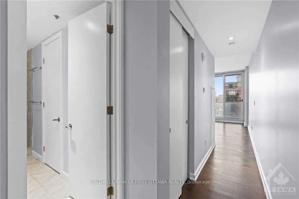 300 LISGAR Street #907