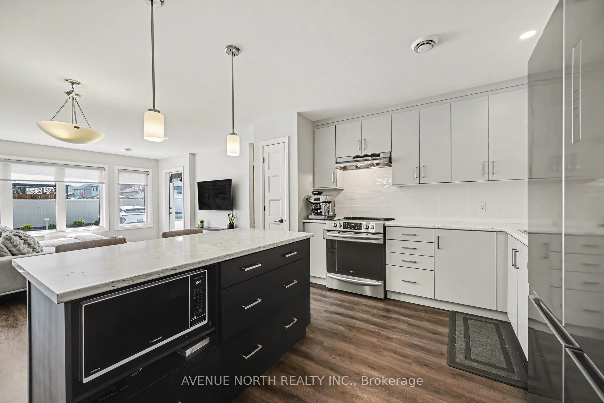 271 Belfort Street #102