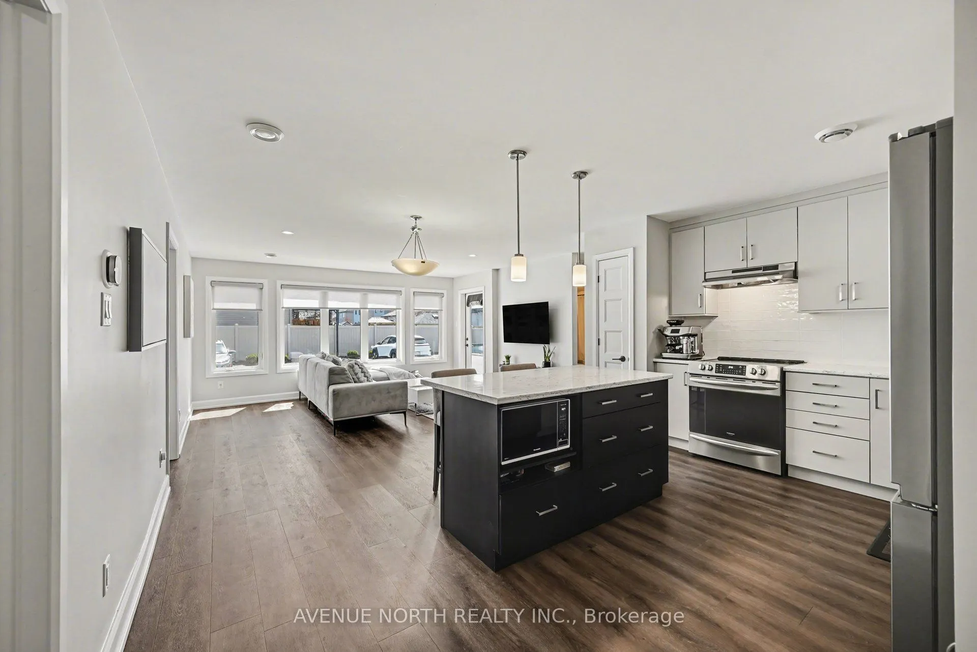 271 Belfort Street #102