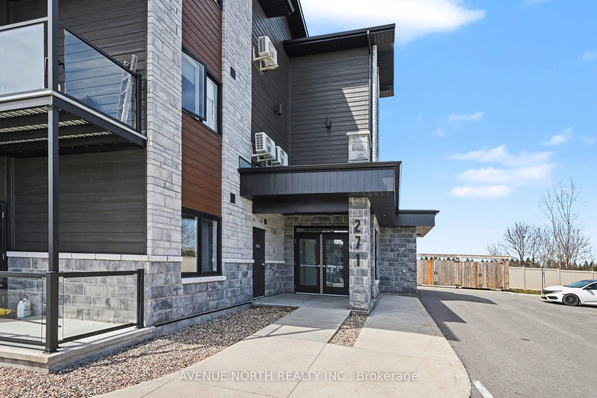 271 Belfort Street #102