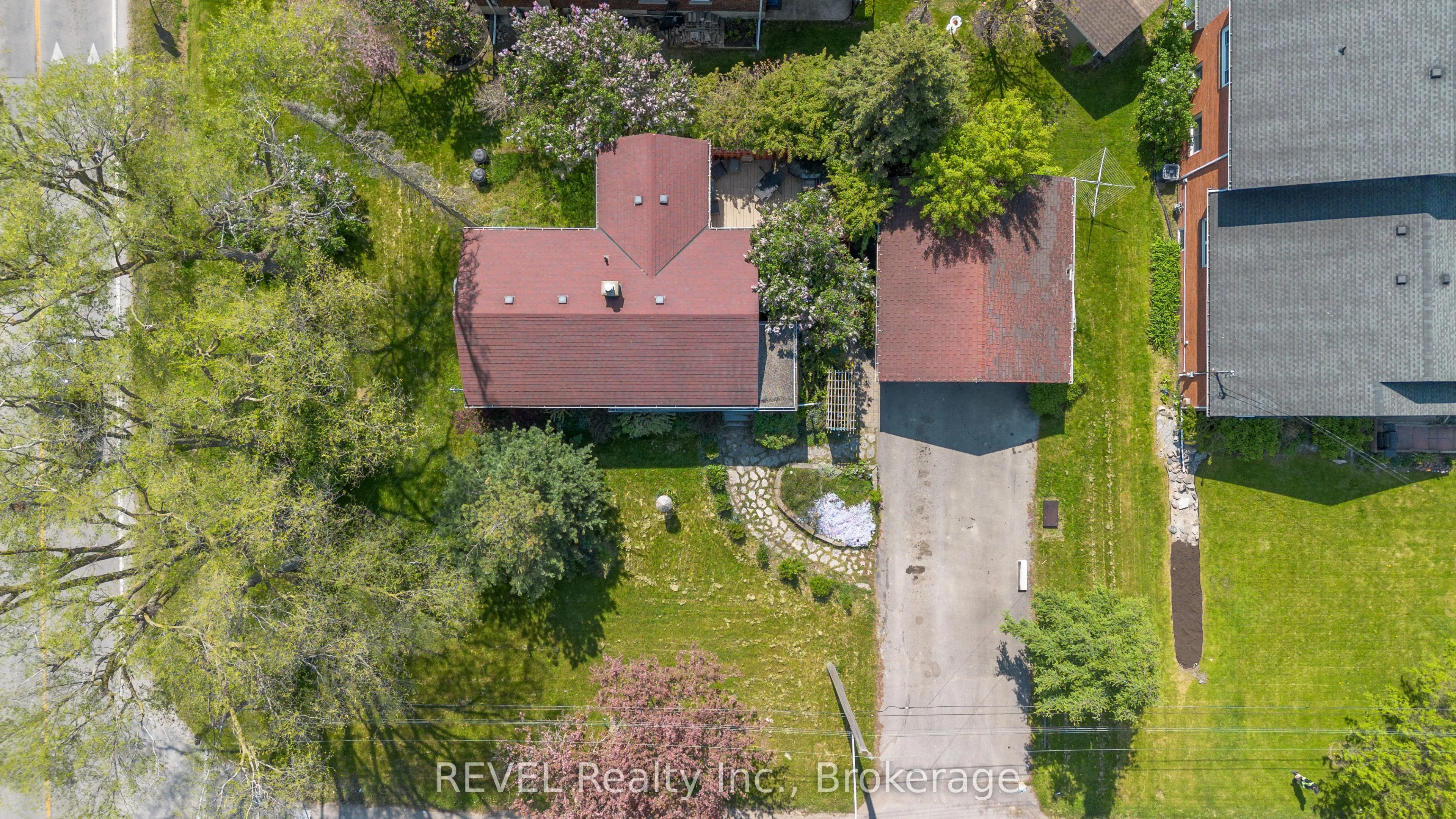 7962 Booth Street