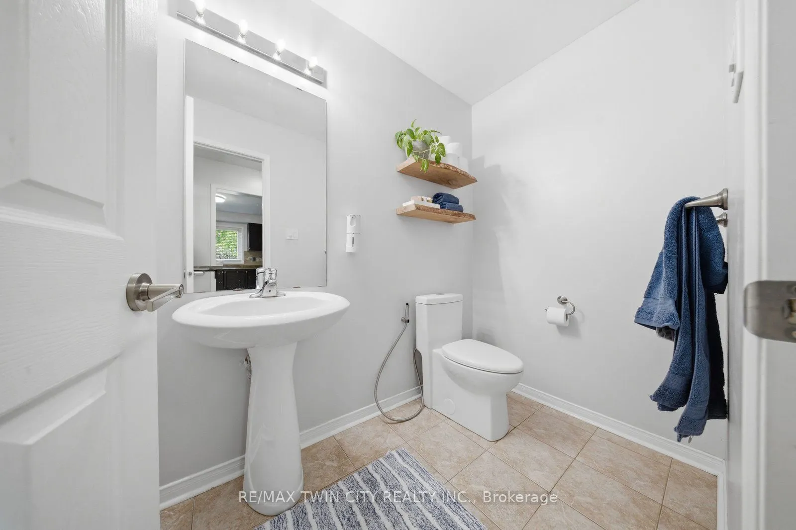 20 Webb Avenue ##Upper