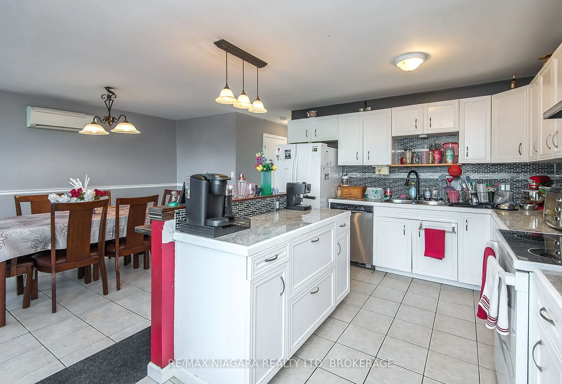 98 Chippawa Road
