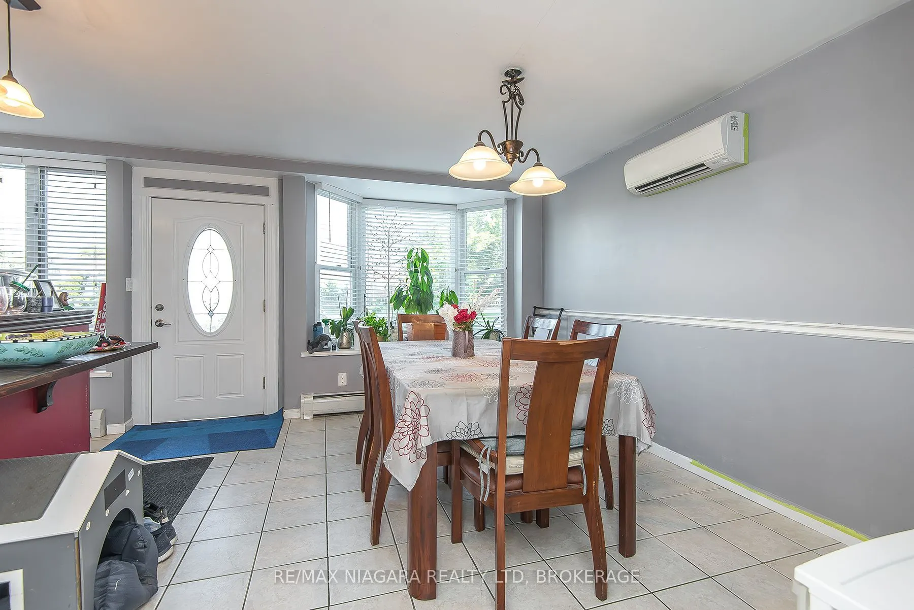 98 Chippawa Road
