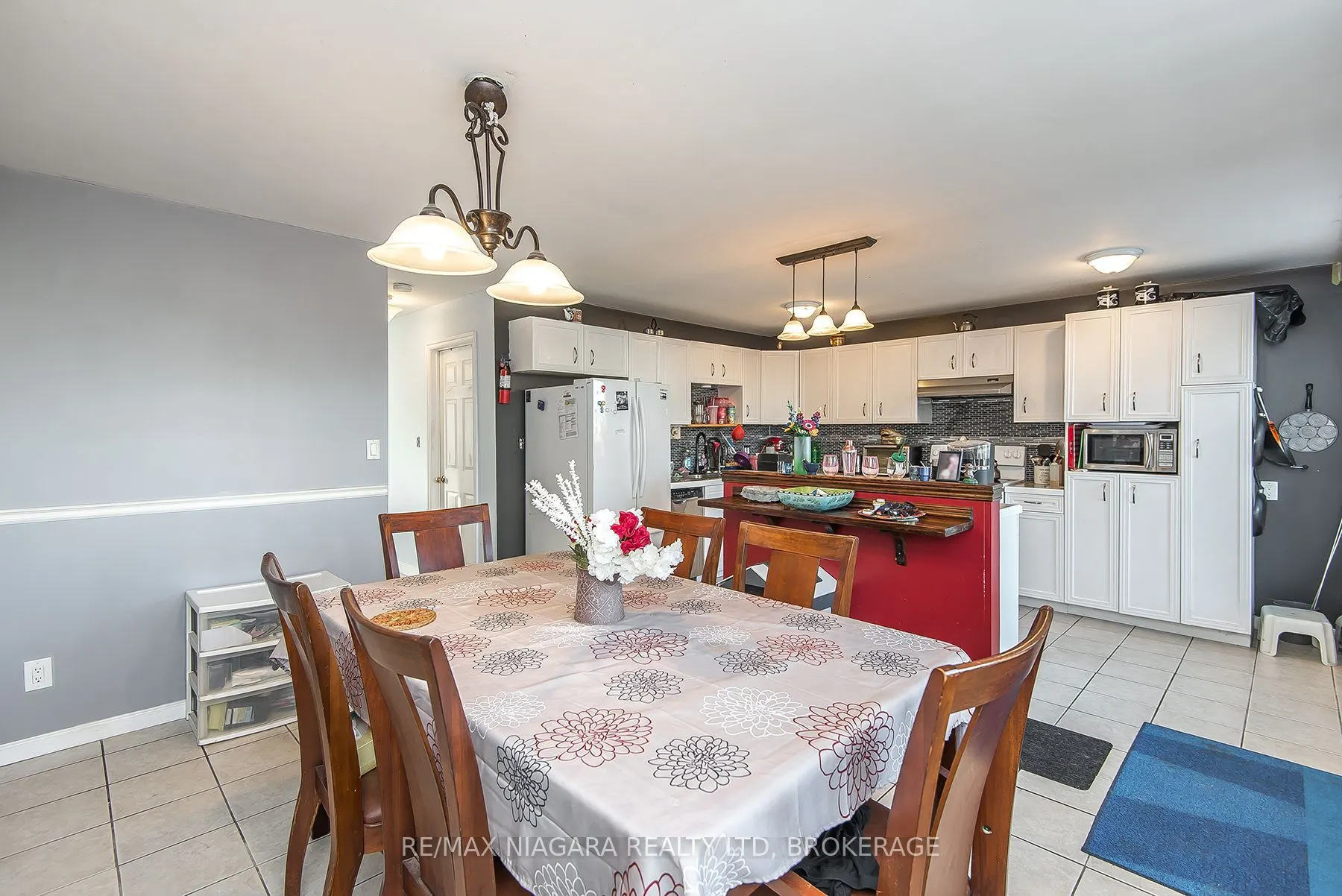 98 Chippawa Road
