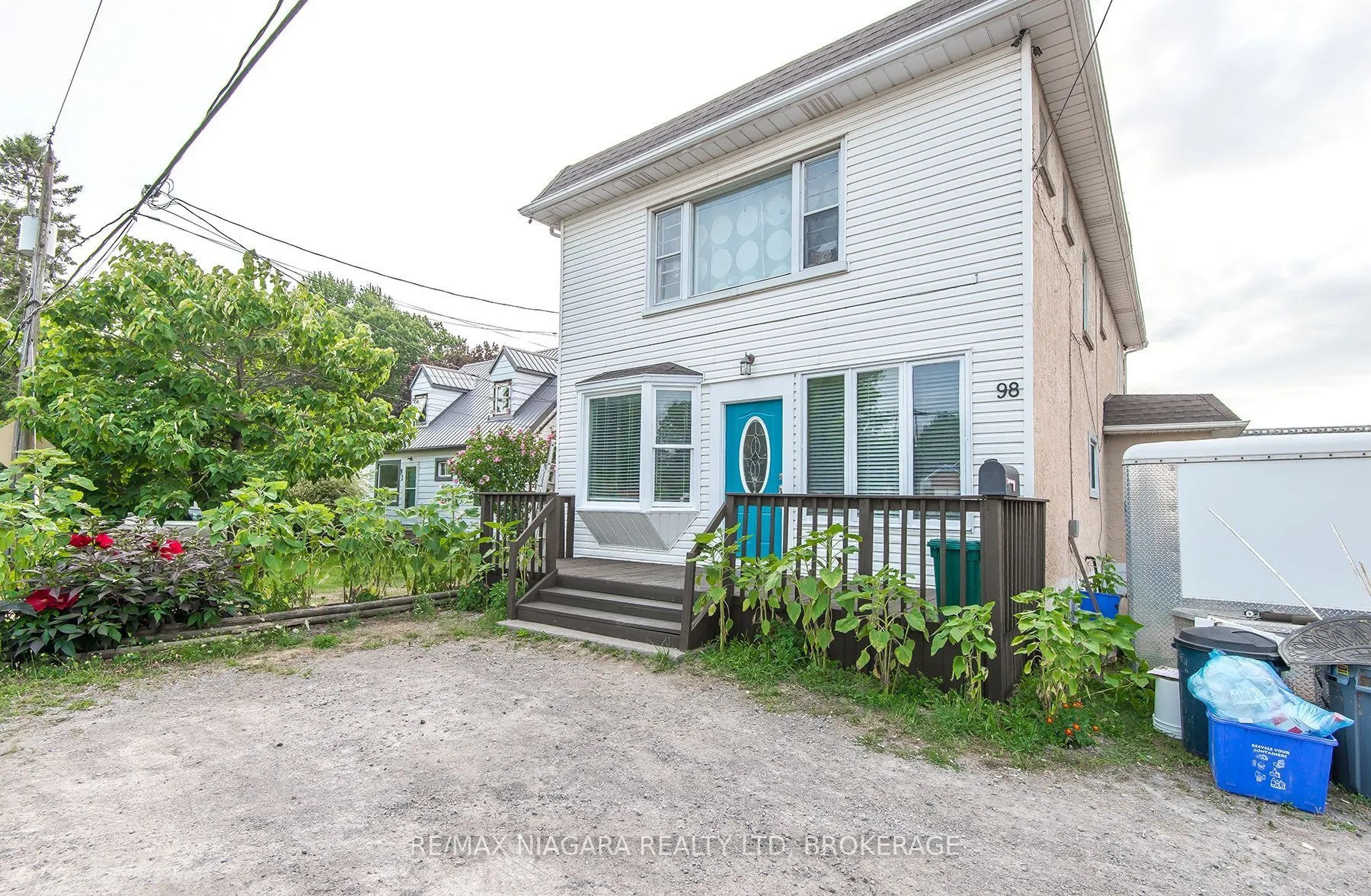 98 Chippawa Road