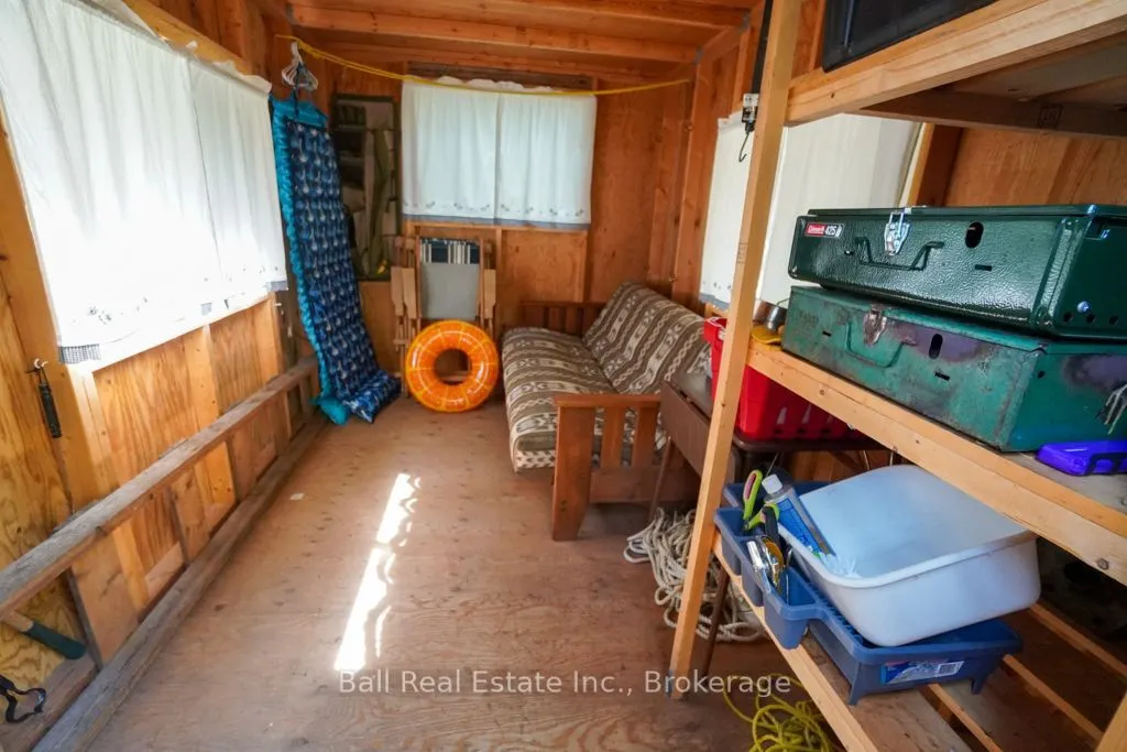 382 Old Detlor Road