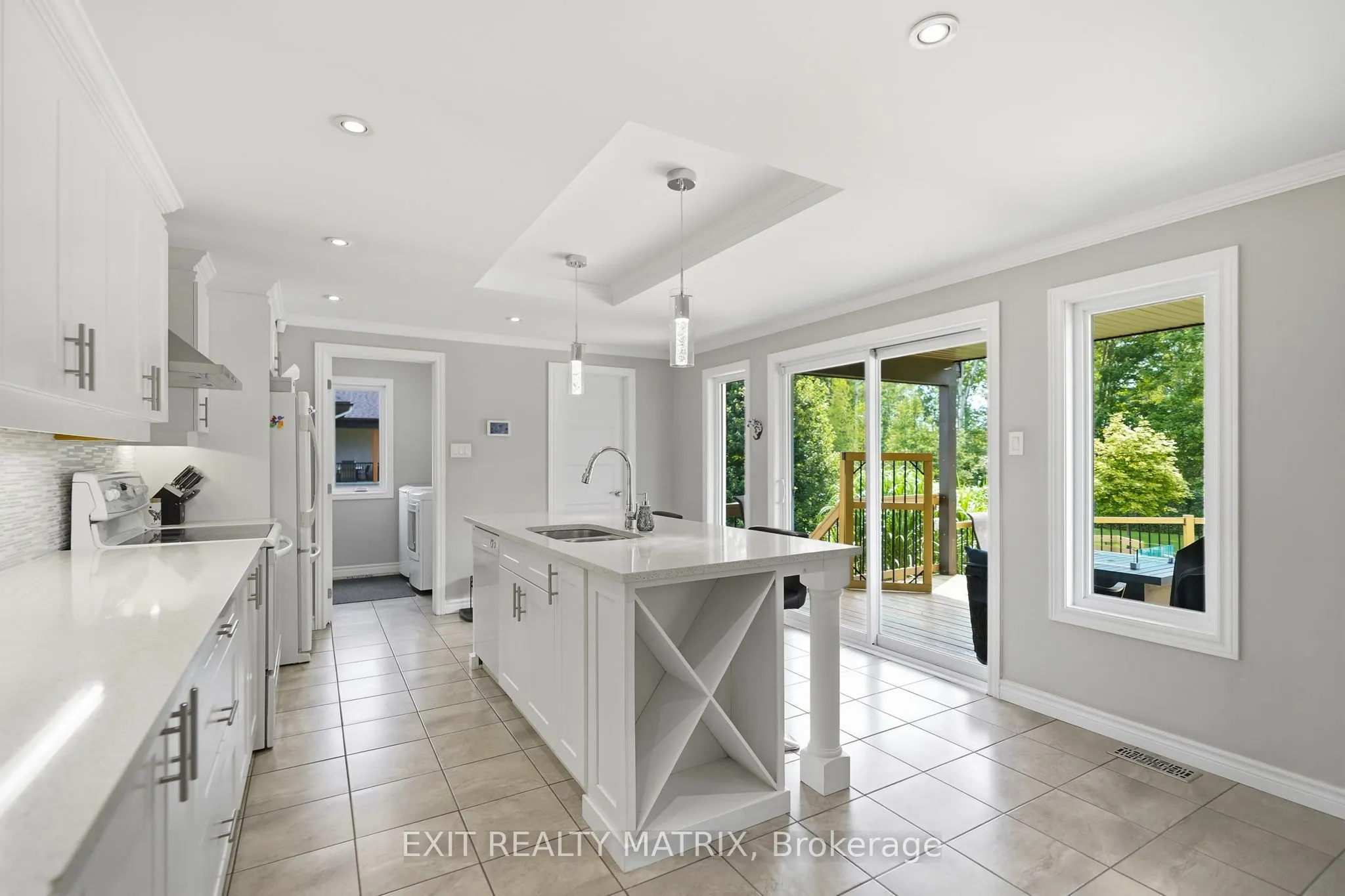 248 Des Violettes Street