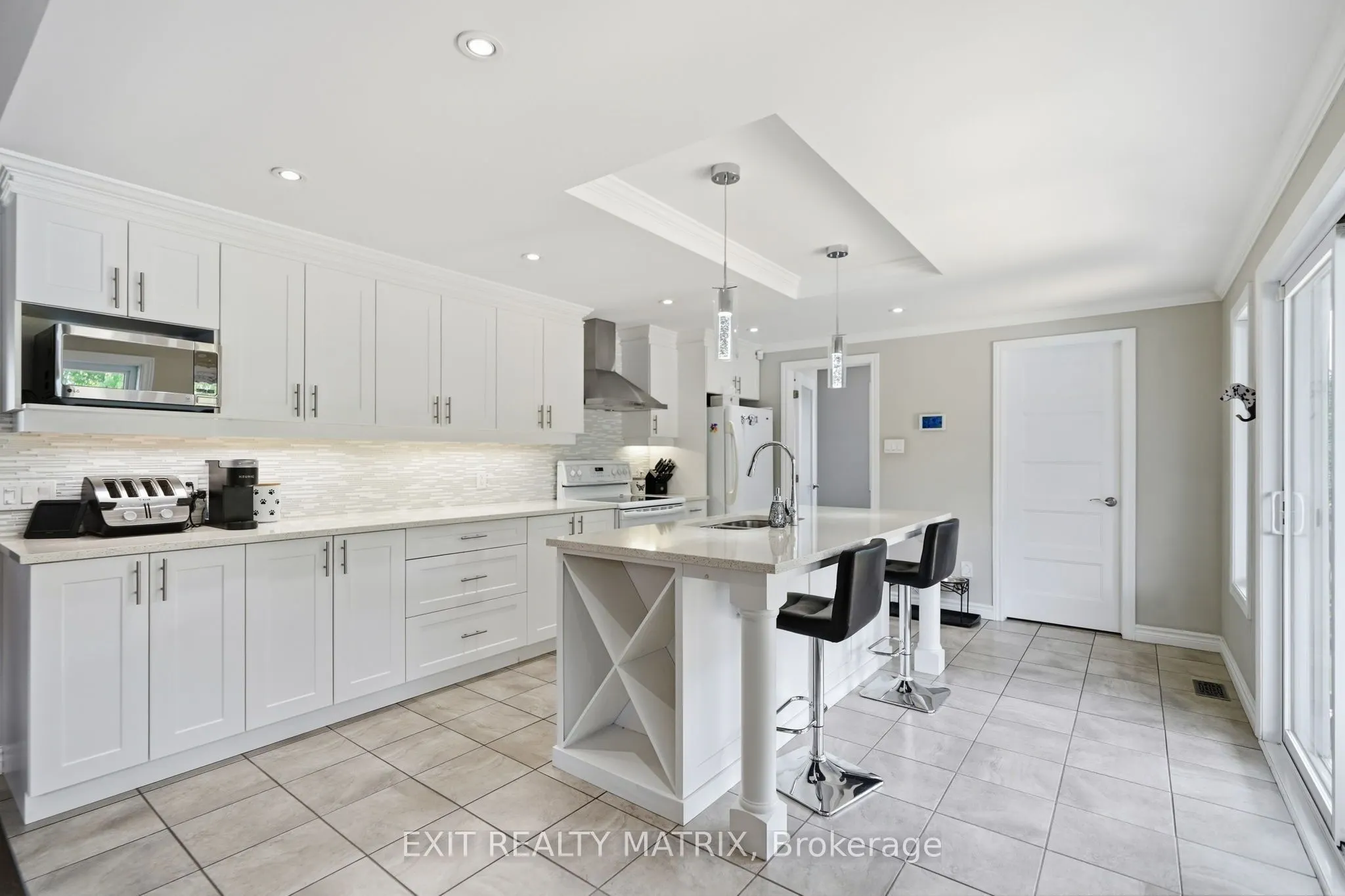 248 Des Violettes Street