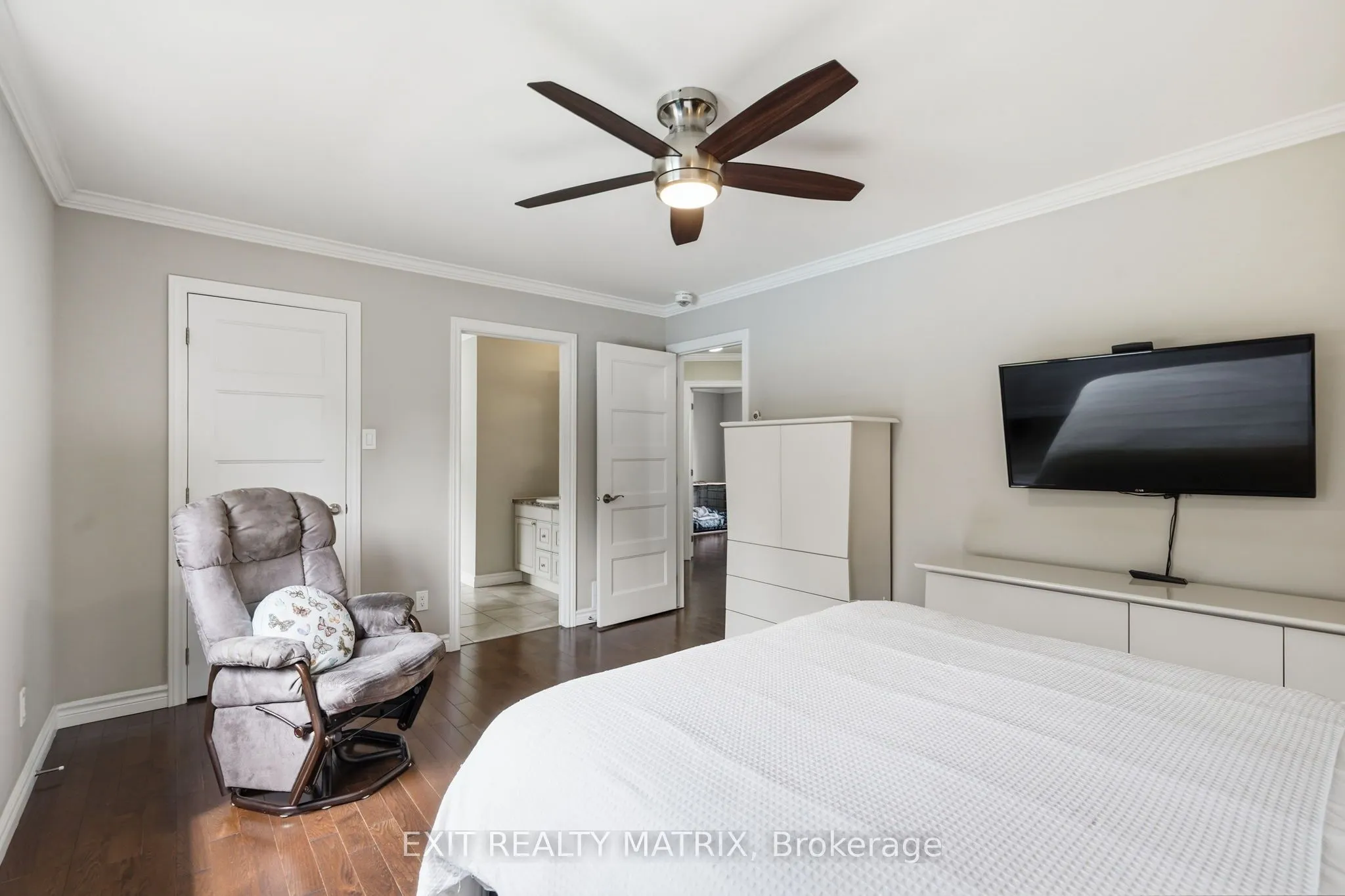 248 Des Violettes Street