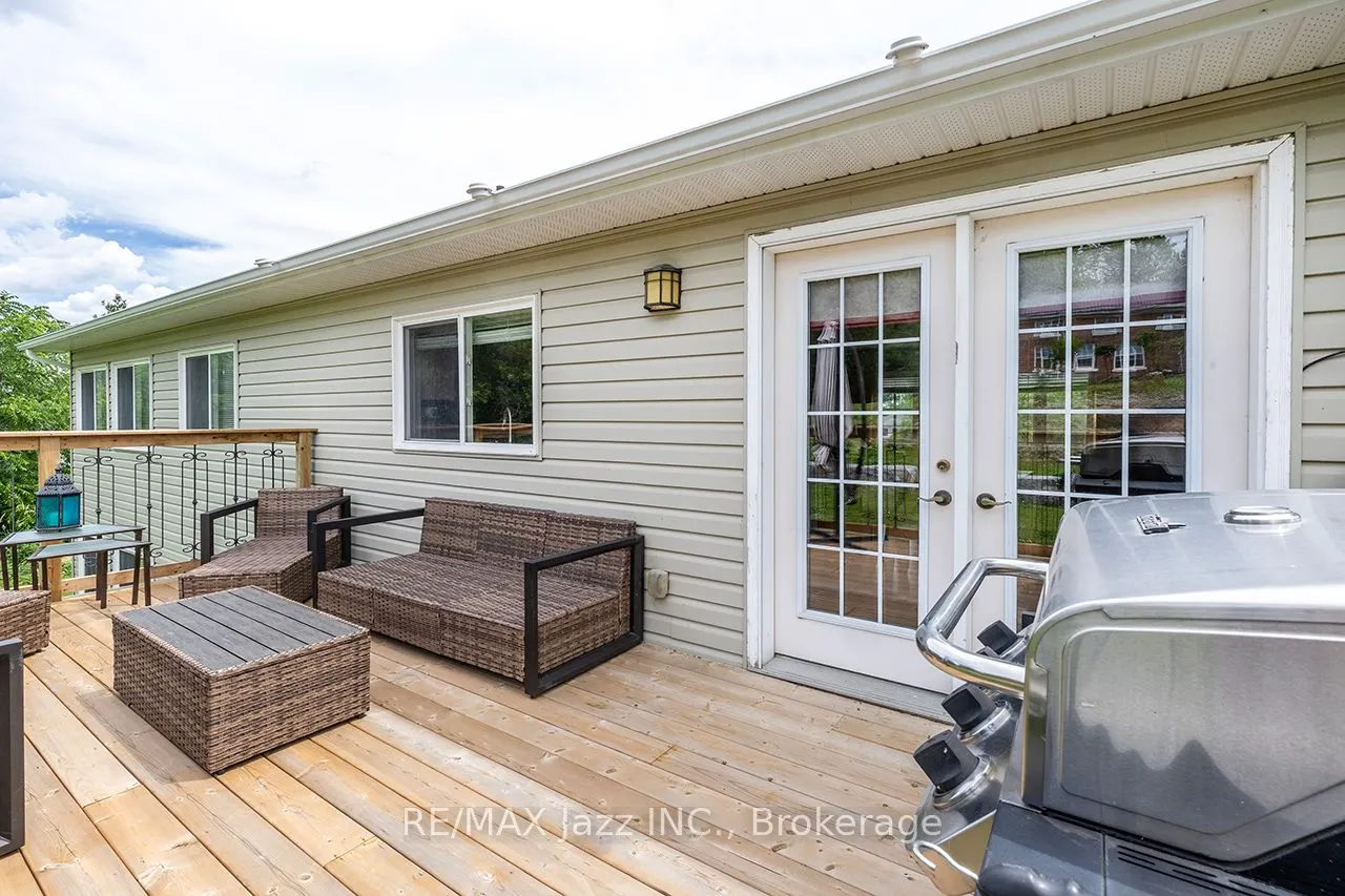 23 Bayview Drive