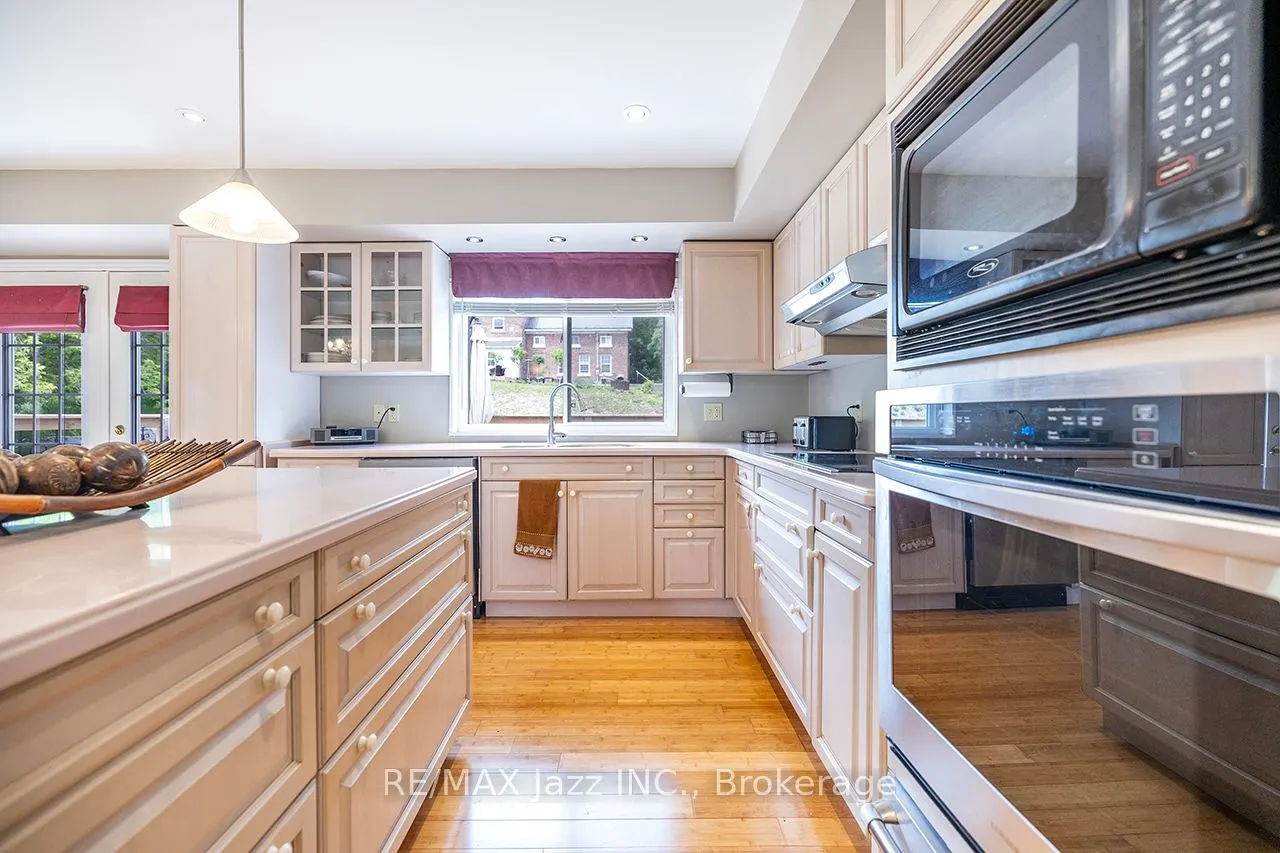 23 Bayview Drive
