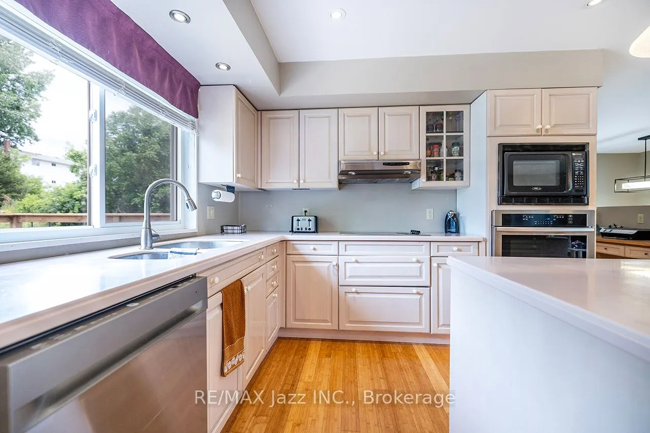 23 Bayview Drive