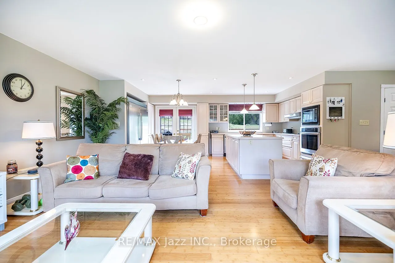 23 Bayview Drive