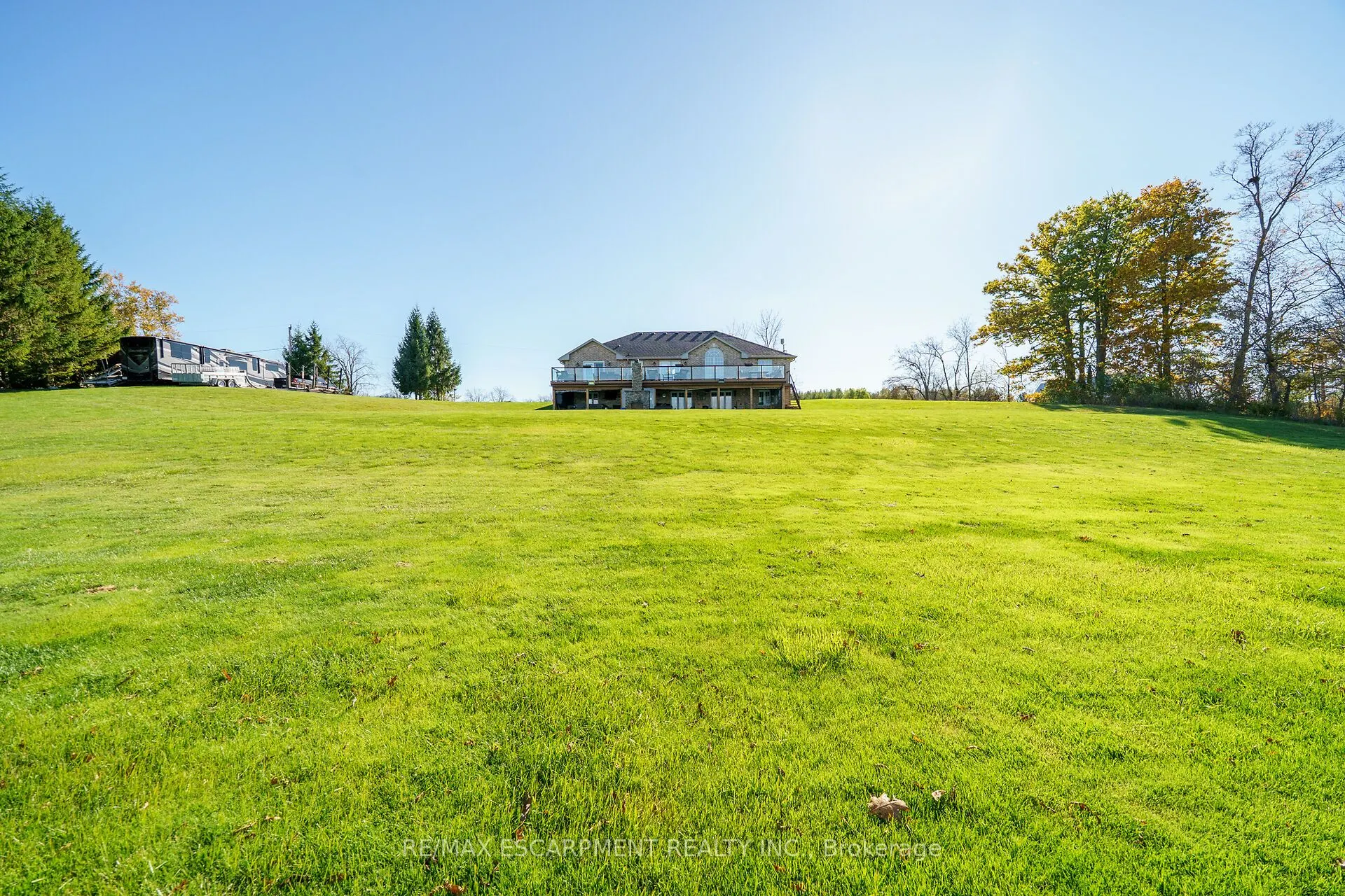 1140 River Road