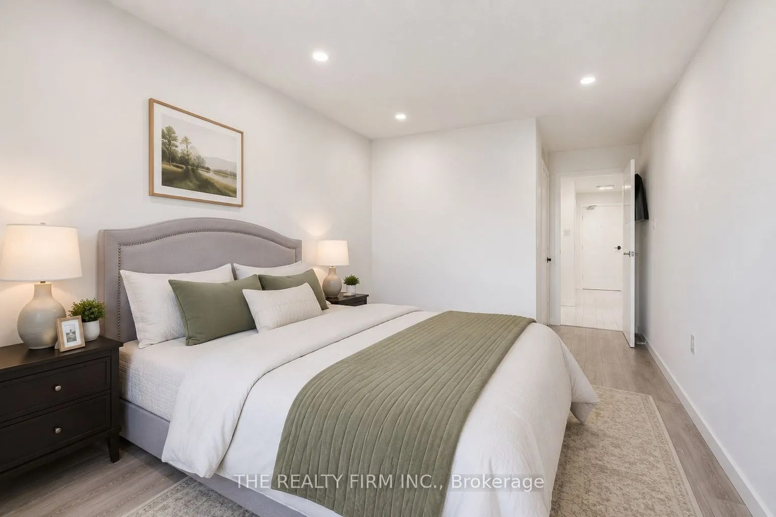 858 Commissioners Road E #1206