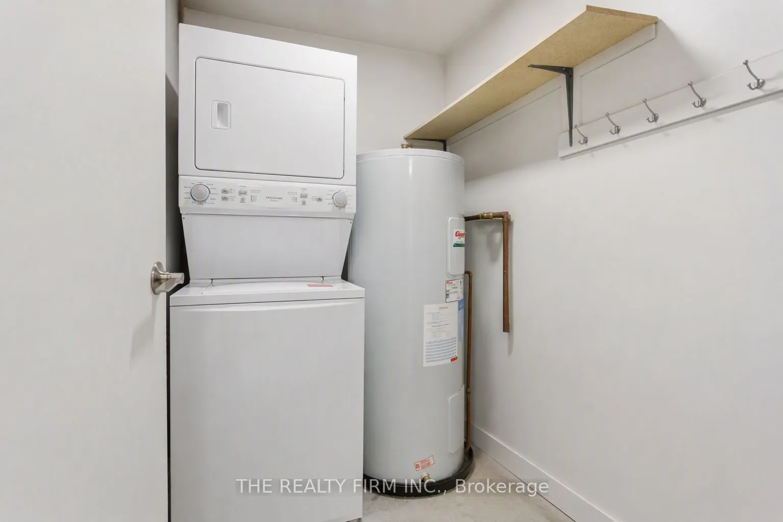 858 Commissioners Road E #1206