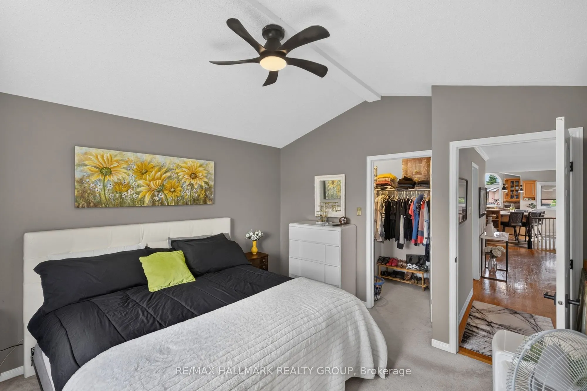 139 CASTLE GLEN Crescent