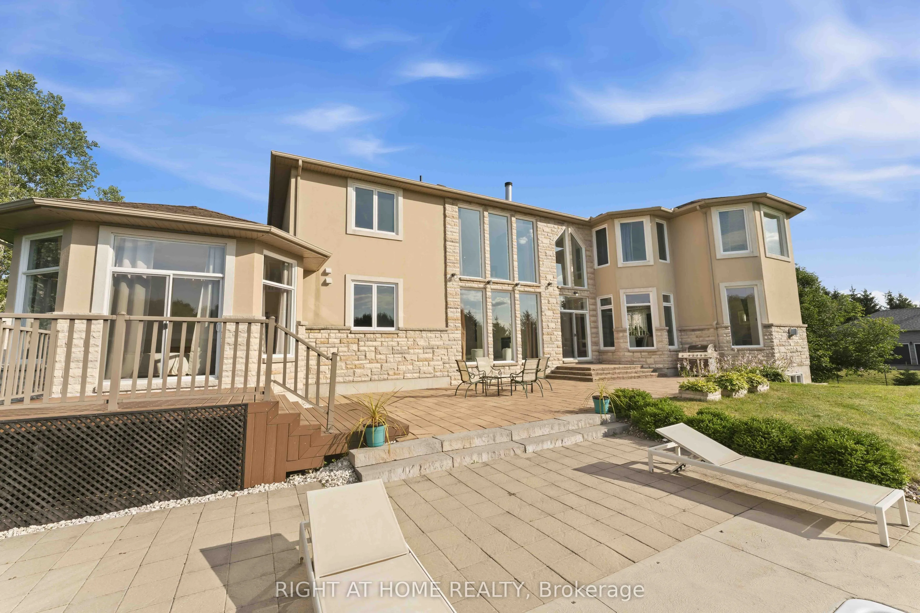 1607 Landel Drive