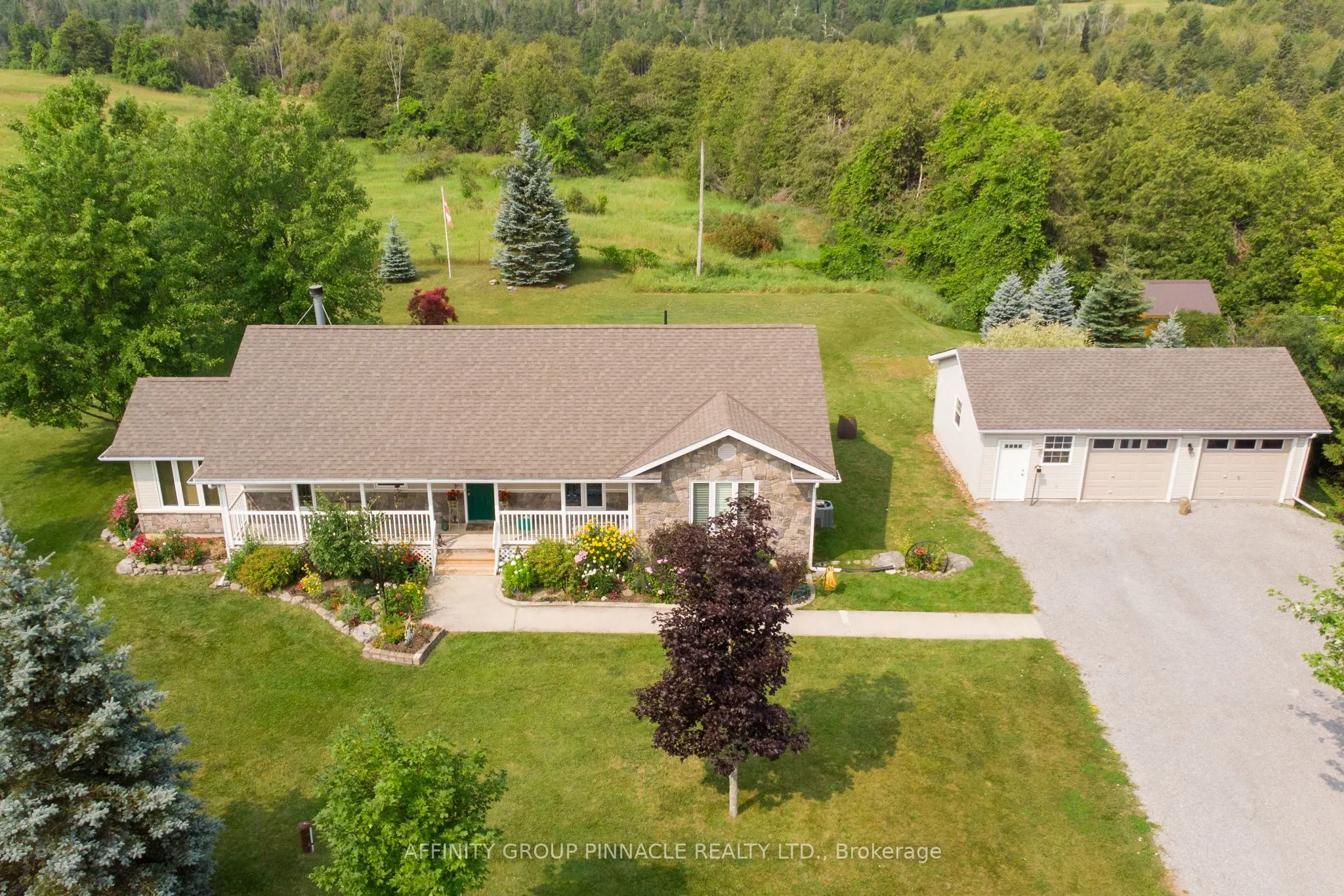 243 Fairbairn Road