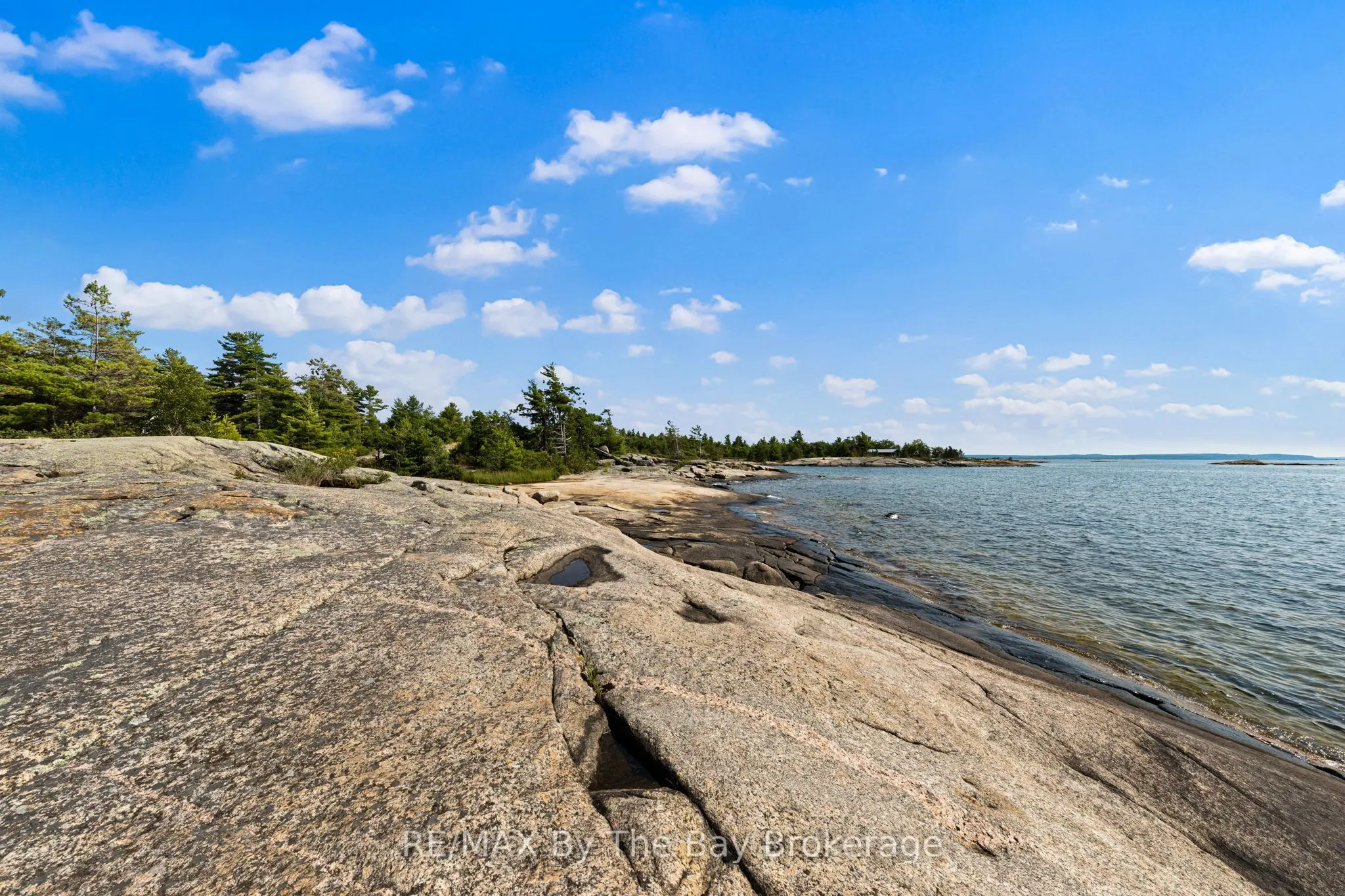 28640 Georgian Bay Shore