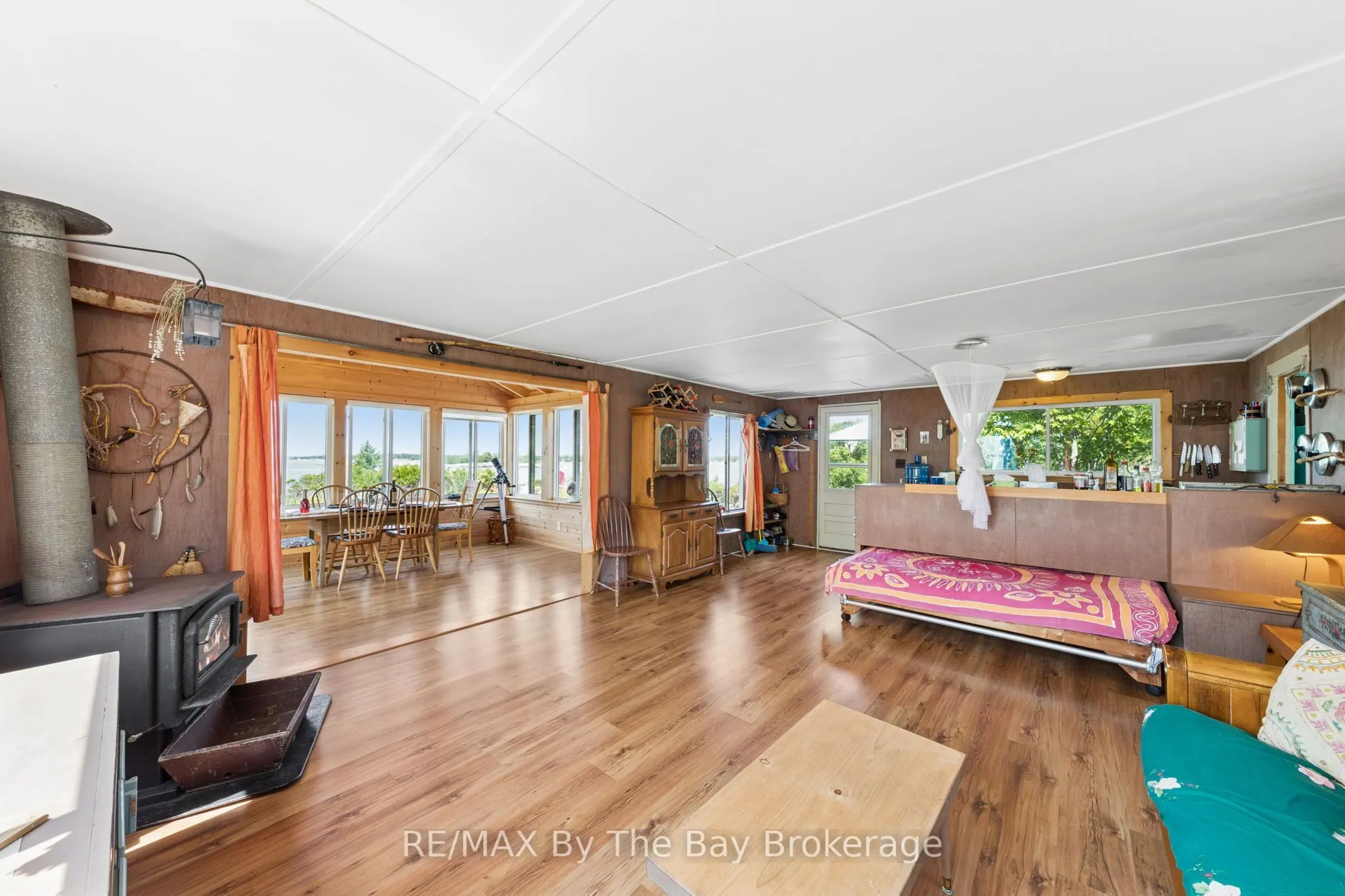 28640 Georgian Bay Shore