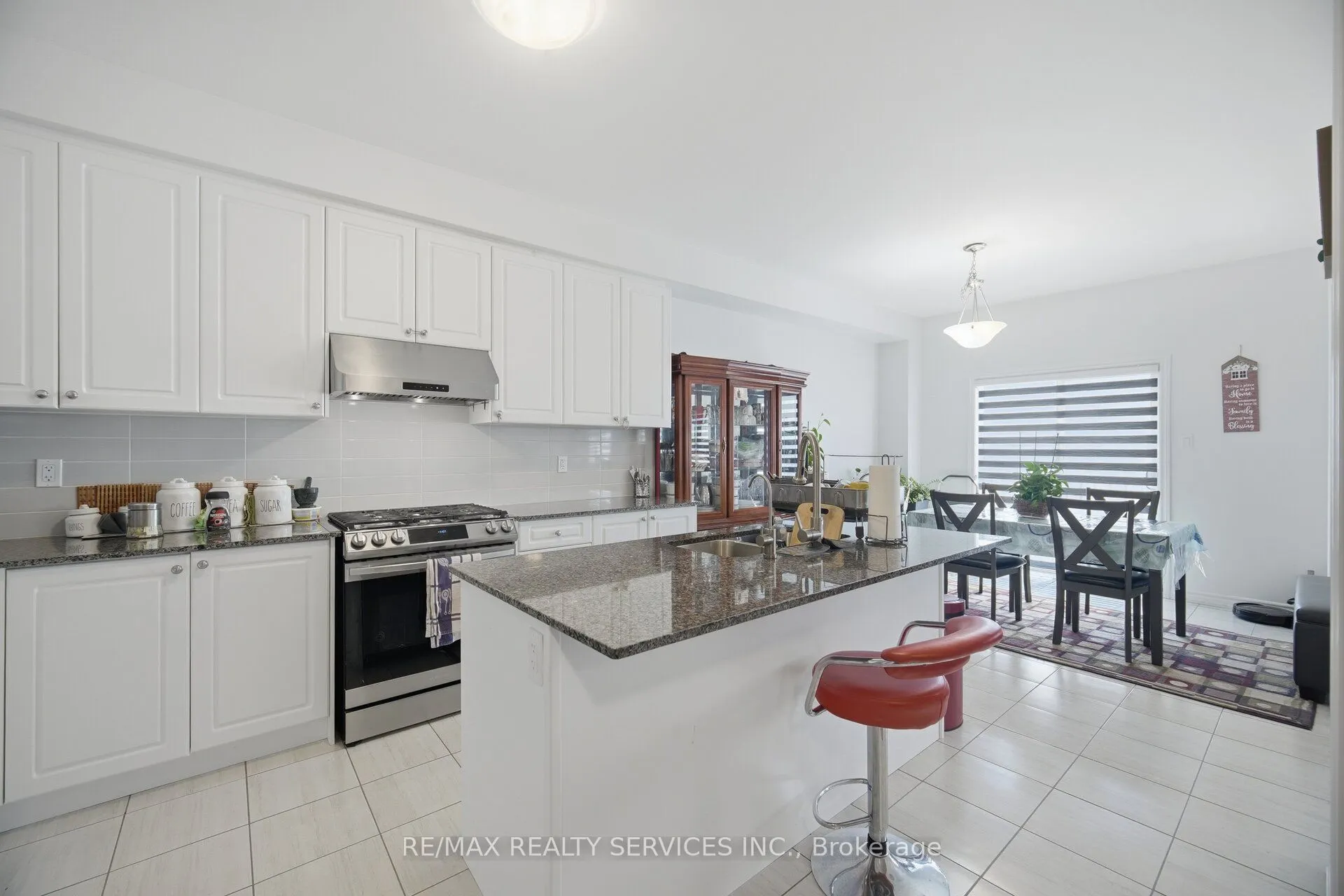 106 Seeley Avenue