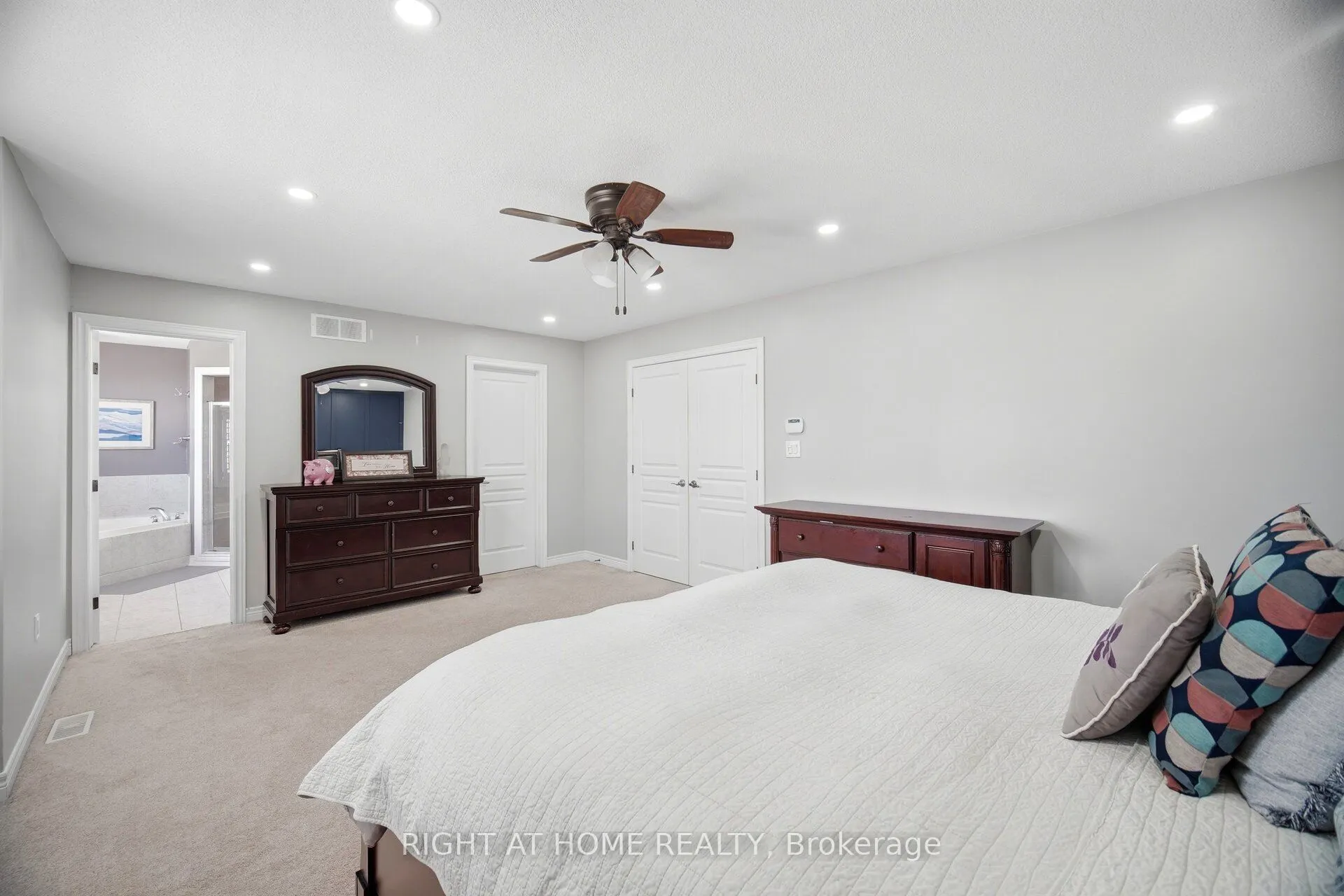 79 Garinger Crescent