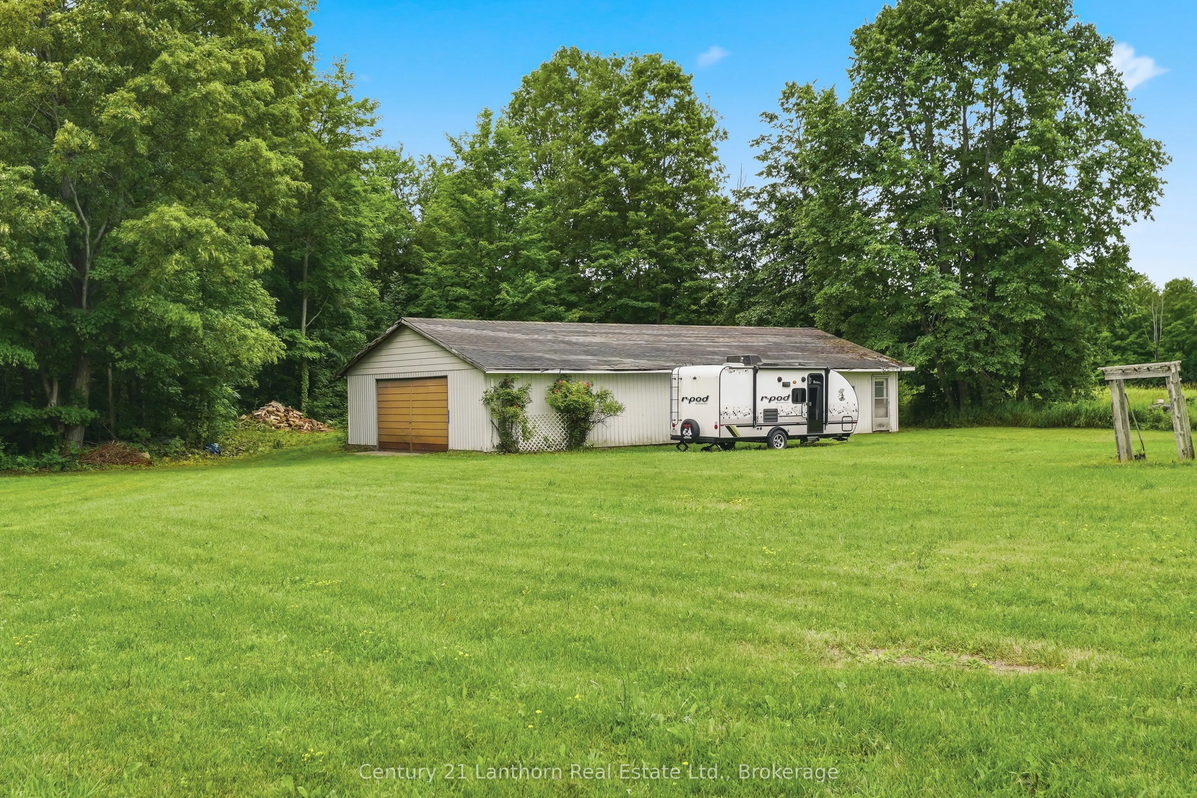 1504 Vanderwater Road