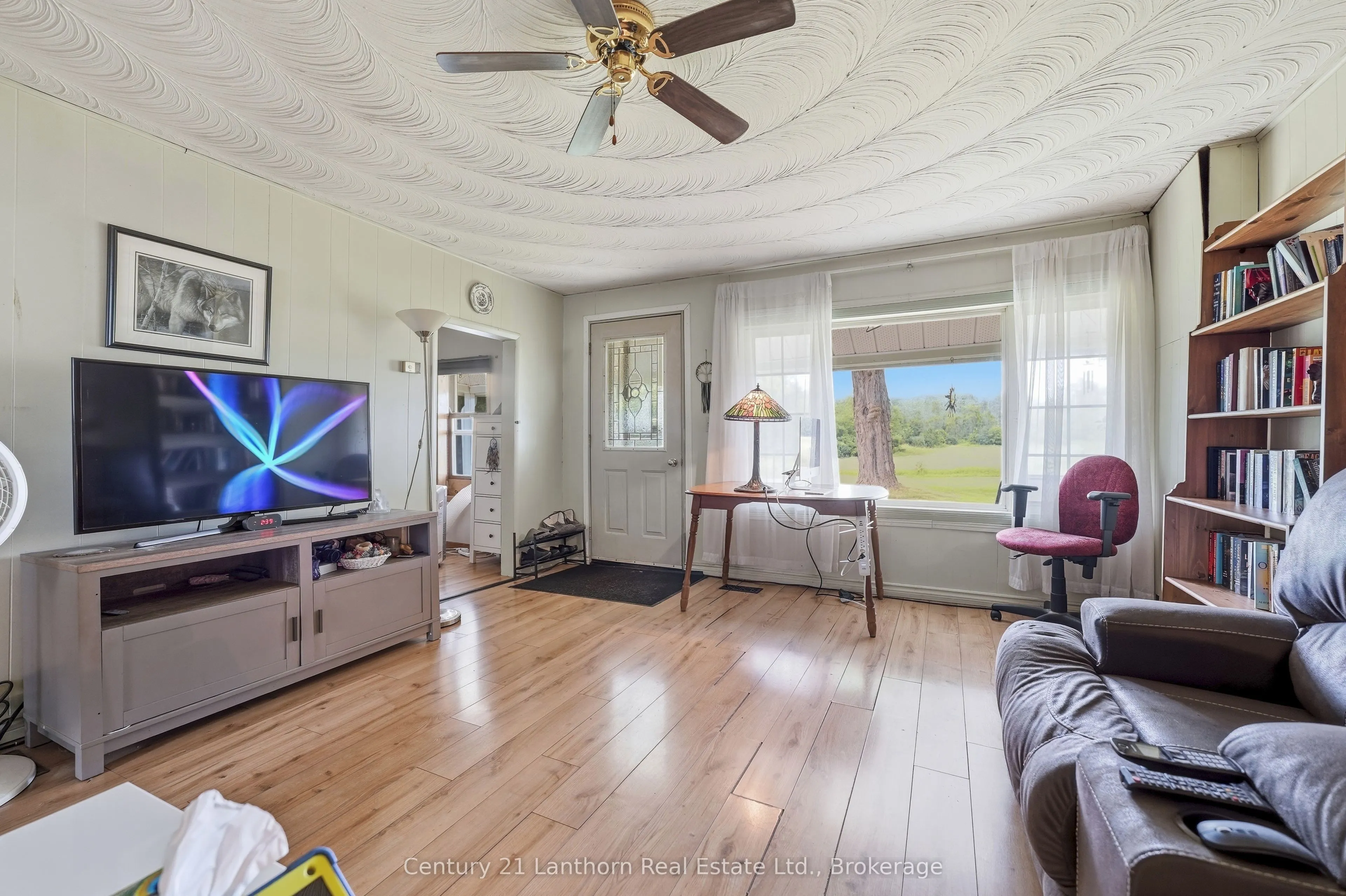 1504 Vanderwater Road