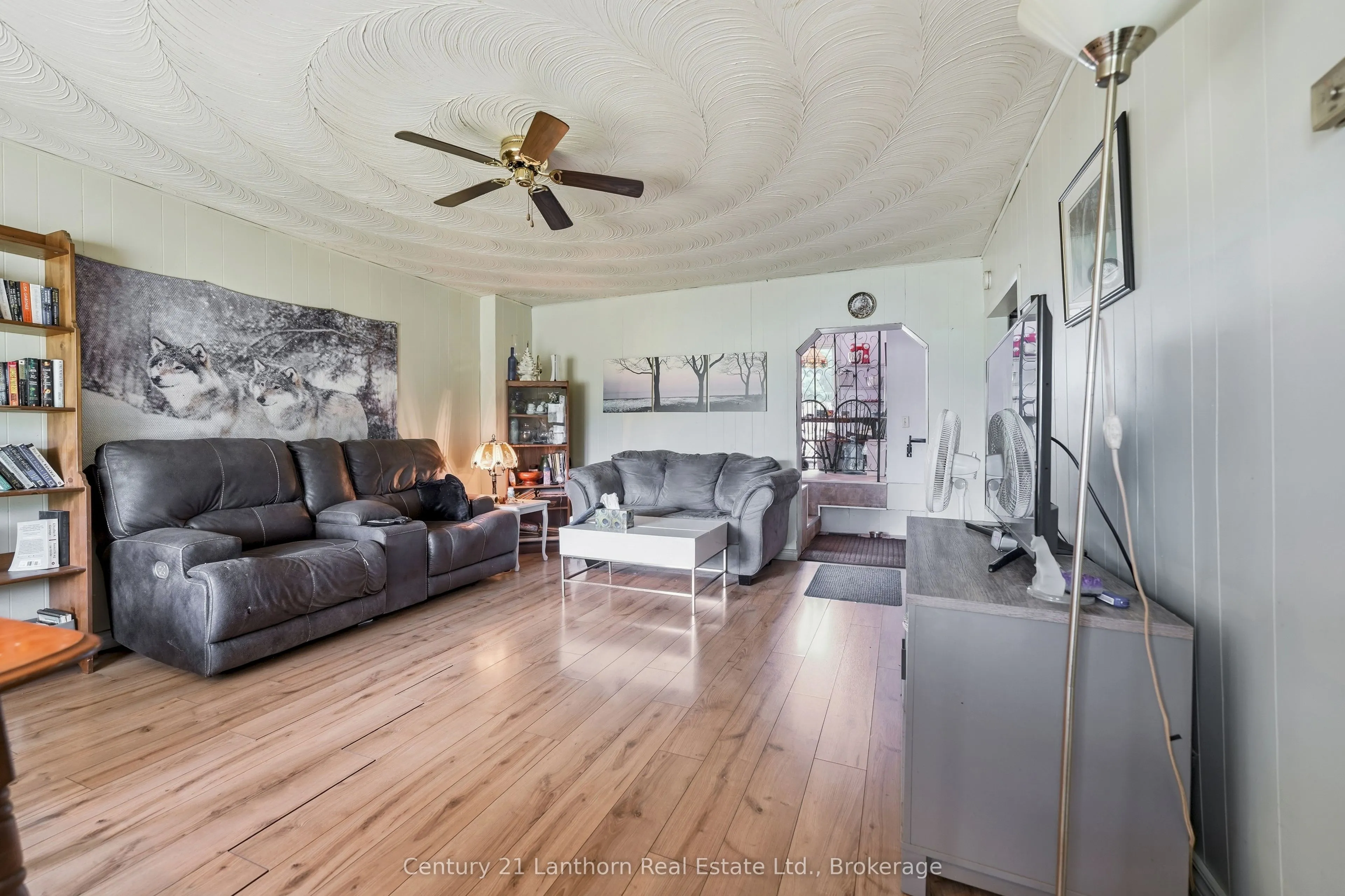 1504 Vanderwater Road