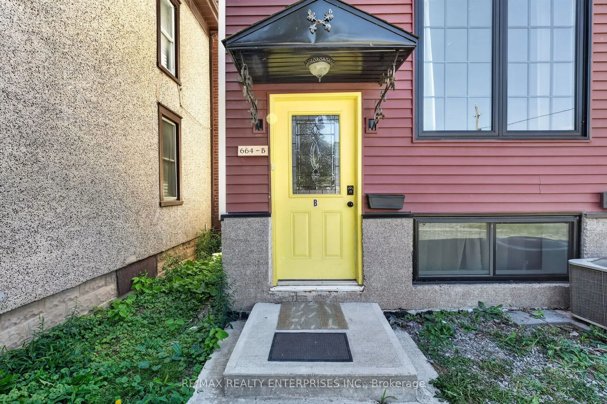 24 Charles Street
