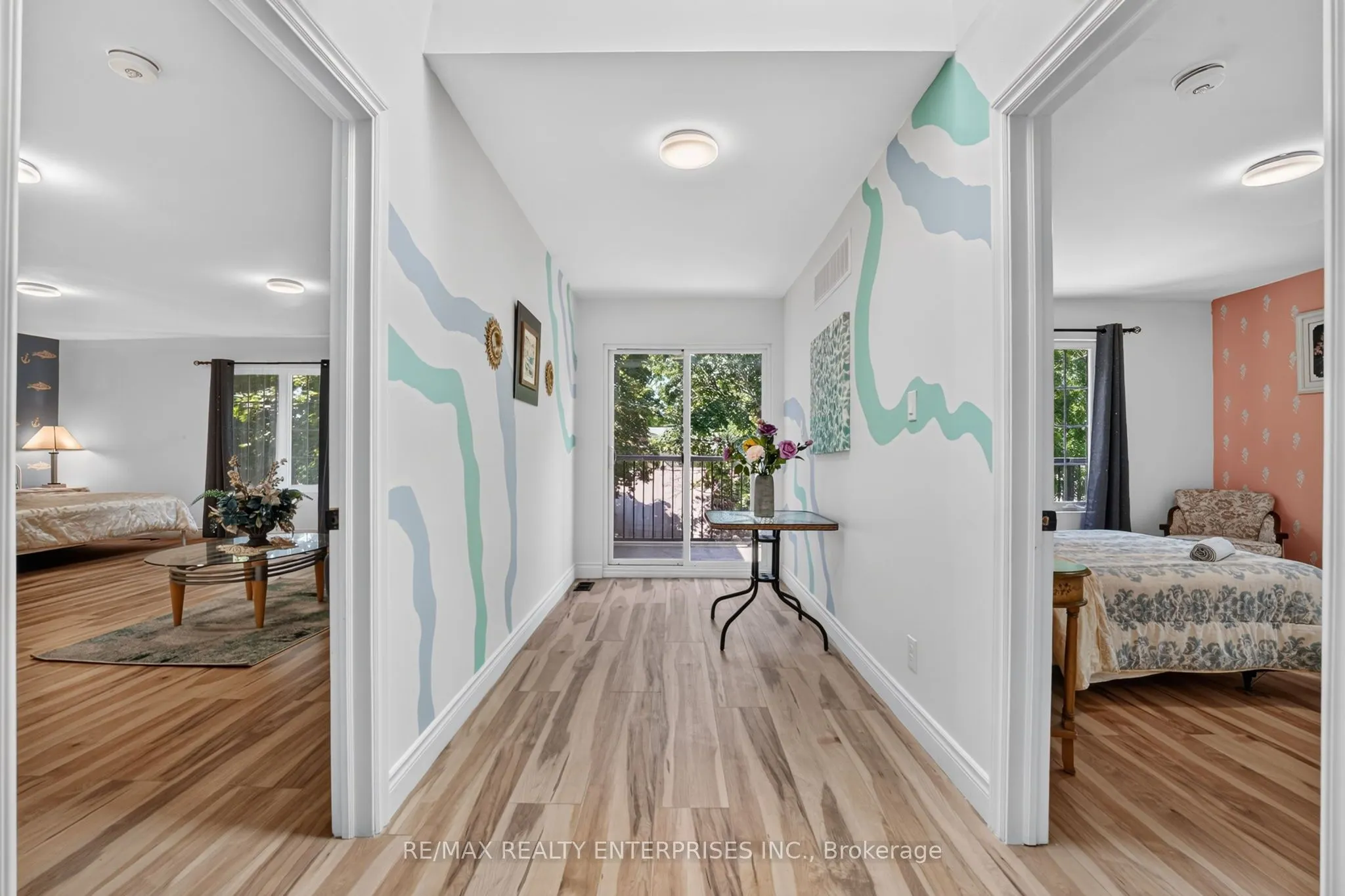664 King Street