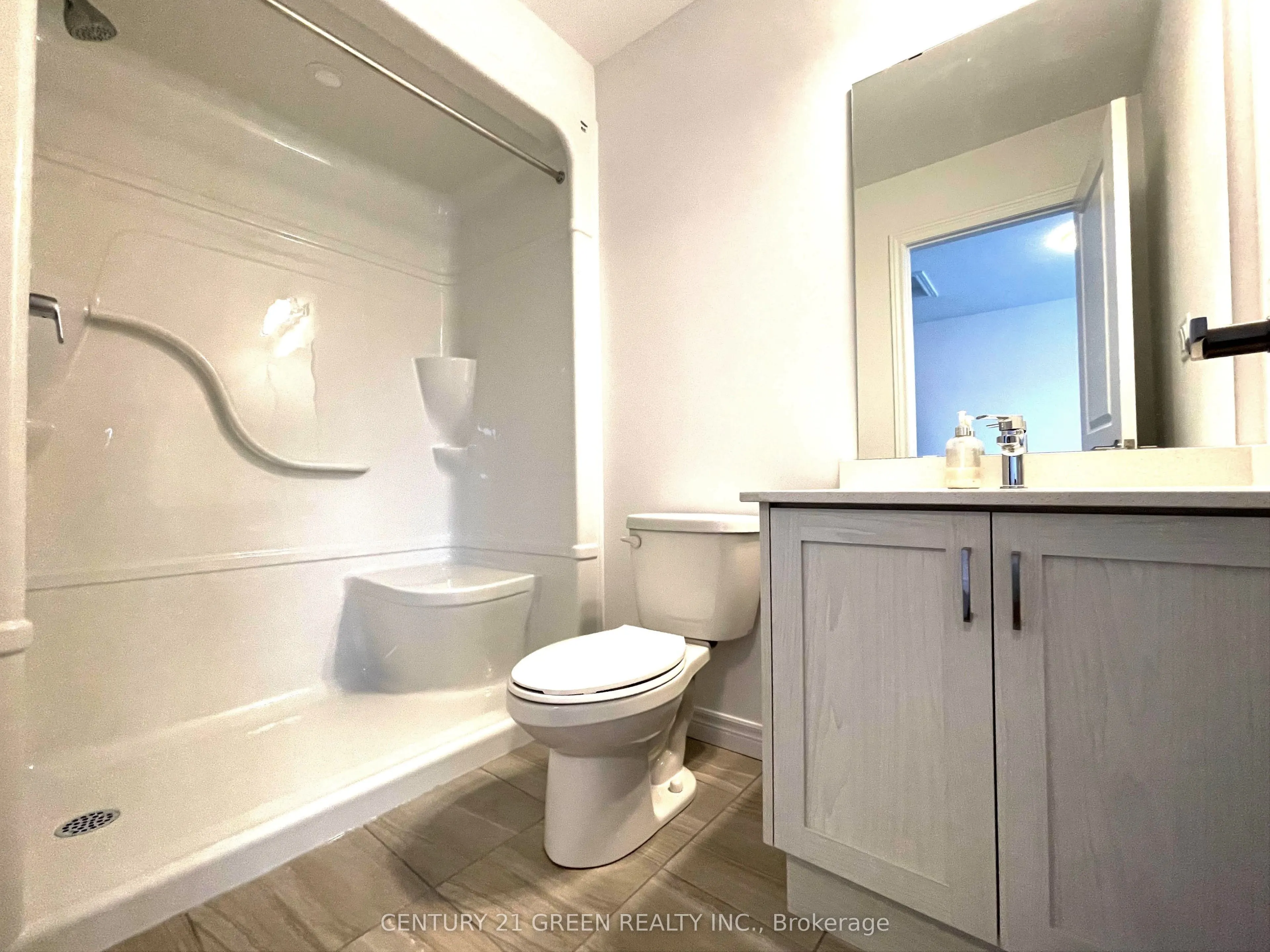 575 Woodward Avenue #11